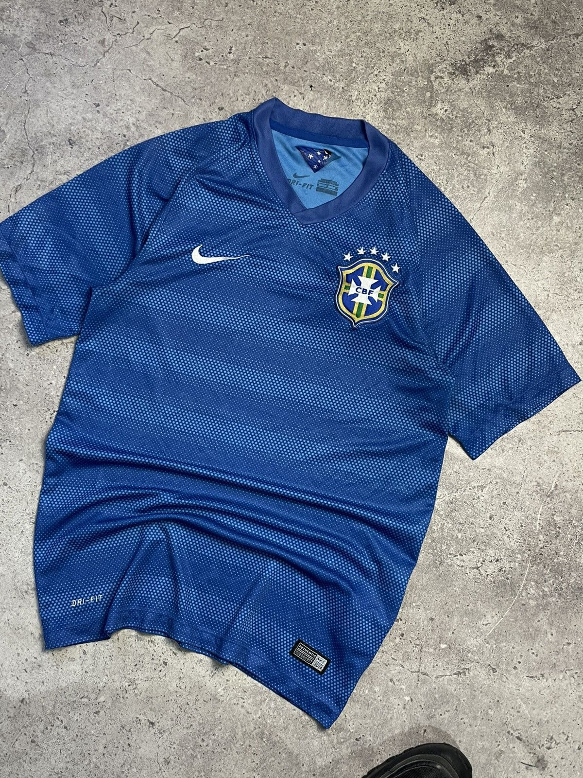 Nike 🇧🇷 Nike Brazil 2014 soccer jersey Size US S / EU 44-46 / 1 - 2 Thumbnail