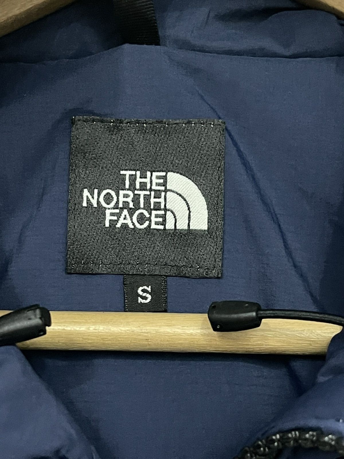 The North Face The North Face Navy Down Jacket Puffer Size US L / EU 52-54 / 3 - 13 Thumbnail