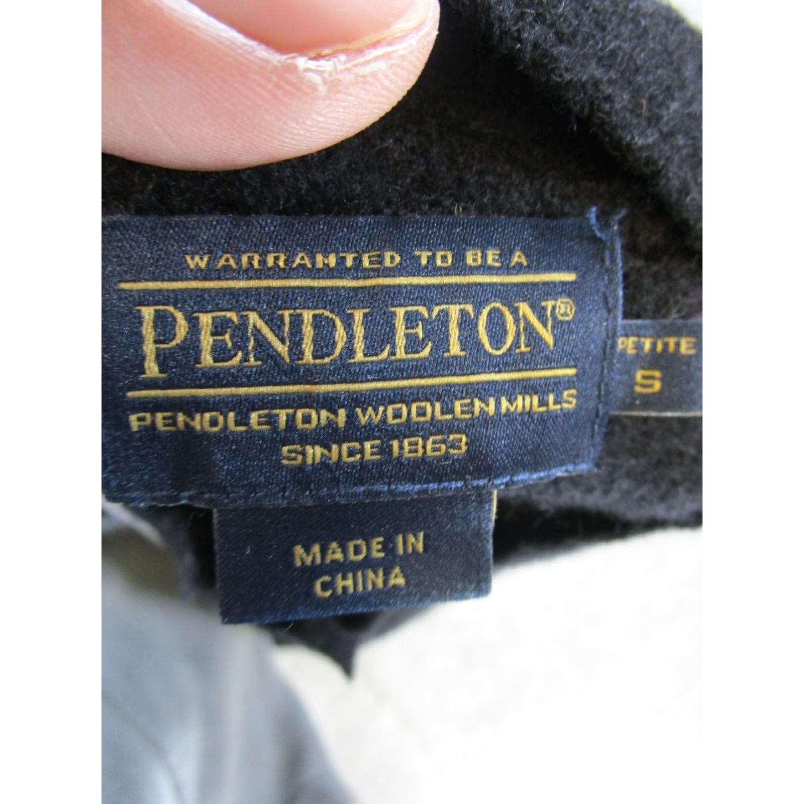 Pendleton Pendleton Jacket Womens Petite Small Black Merino Wool Jacket Size S / US 4 / IT 40 - 3 Thumbnail