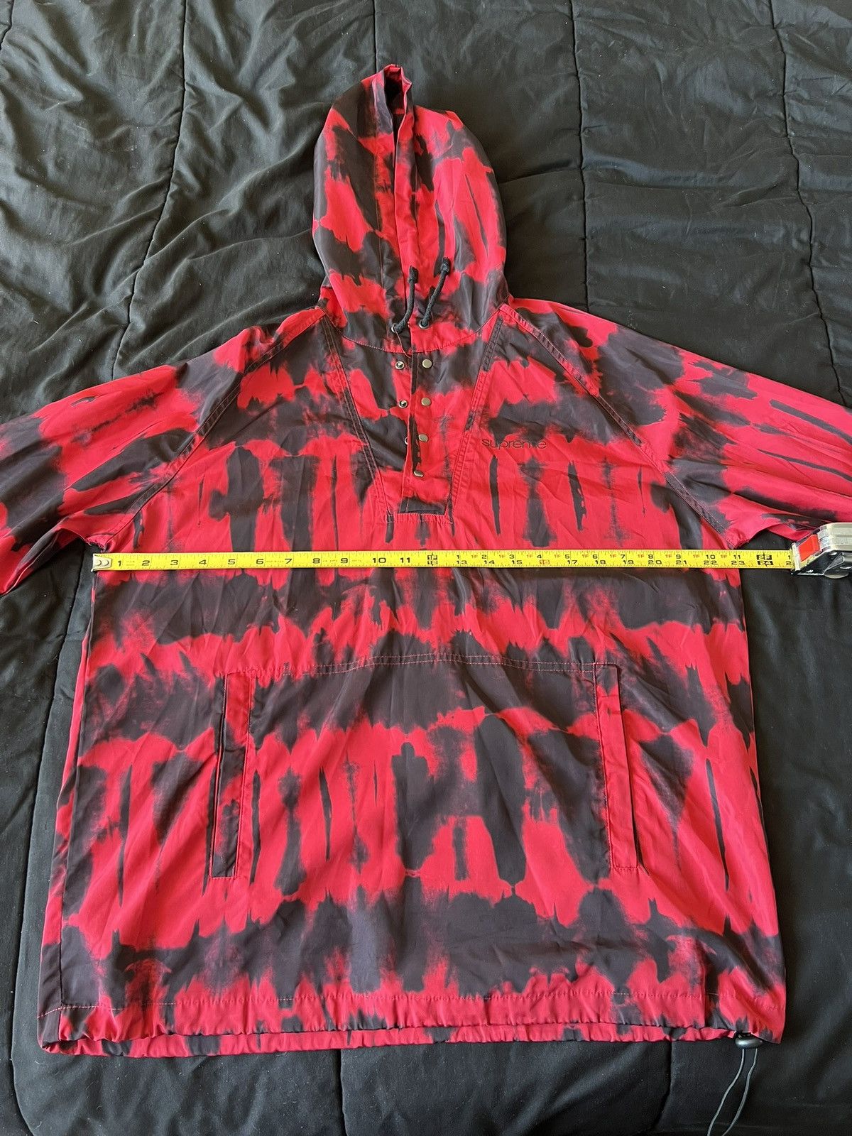 Supreme Supreme Tie Dye Pullover Windbreaker Black Red Hoodie SS13 Size US L / EU 52-54 / 3 - 8 Thumbnail