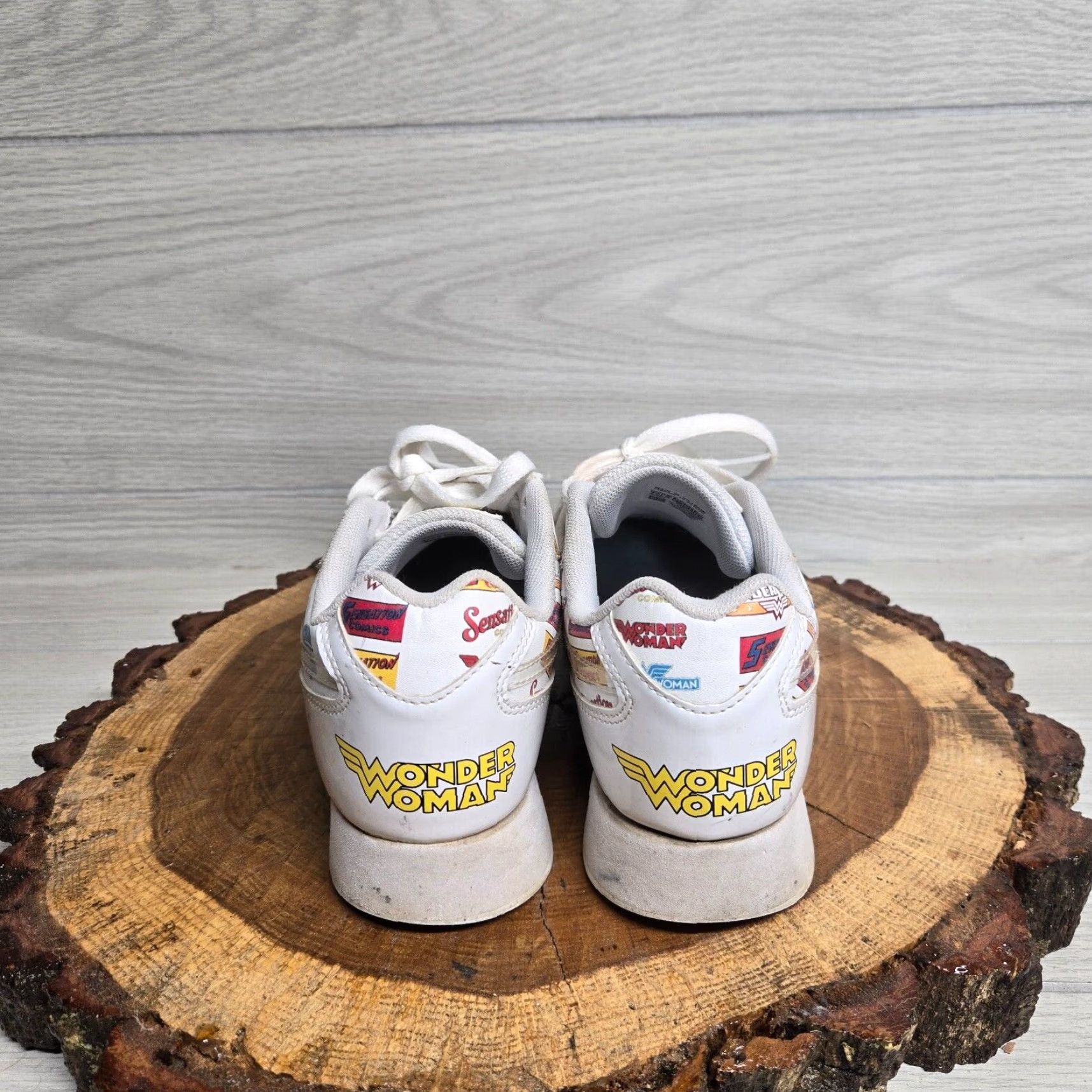 Reebok VINTAGE Reebok Women’s Sneakers Size 7.5 Activewear Casual Athletic CrossFit Running Summer White Wonder Woman Graphic Size US 7.5 / IT 37.5 - 5 Thumbnail