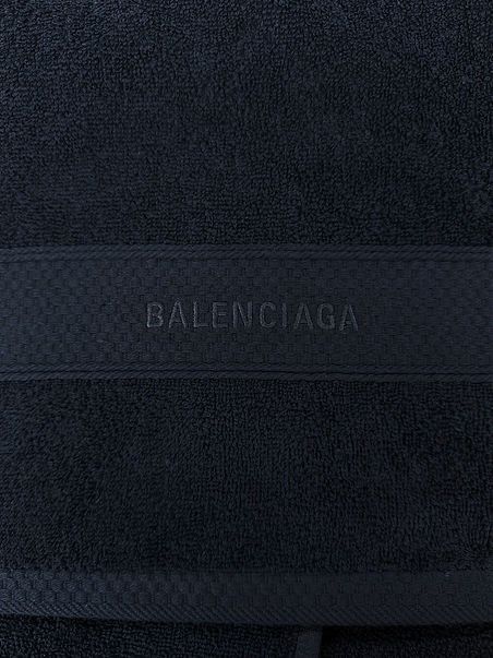 Balenciaga SS24 Balenciaga ‘Towel’ Navy Blue Embroidered Logo Skirt Size US 30 / EU 46 - 2 Thumbnail