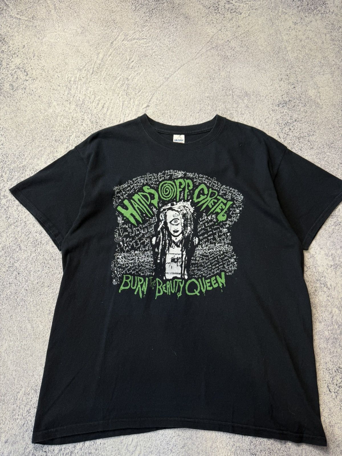 Band Tees Vintage Hands Off Gretel Burn the Beruty Qveen T-shirt Size US L / EU 52-54 / 3 - 3 Thumbnail