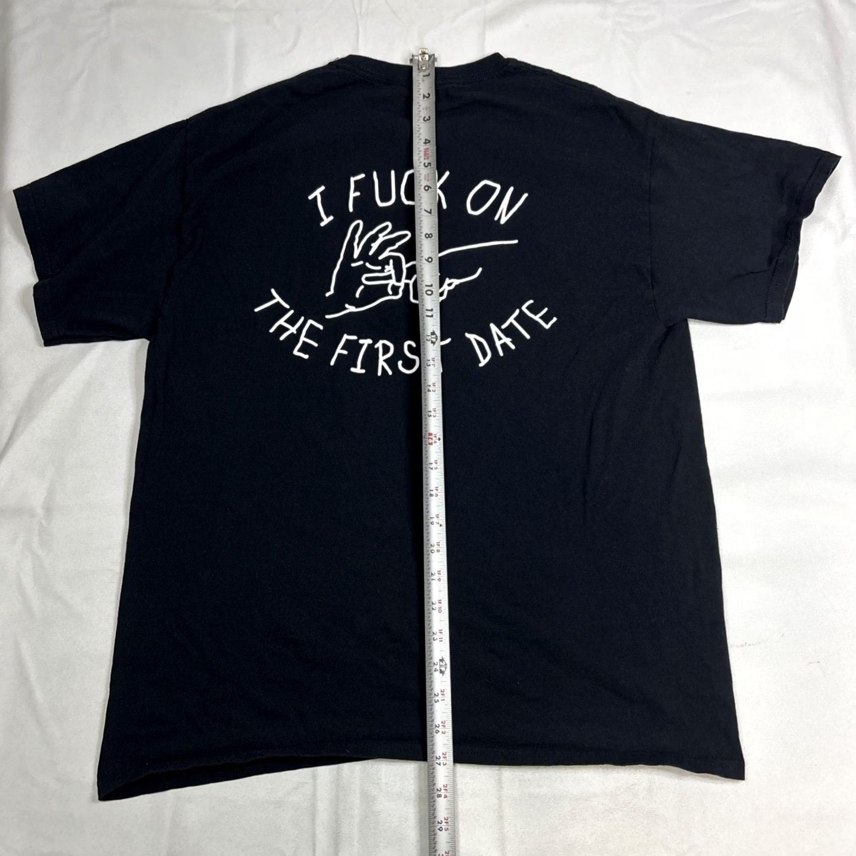 Vintage Linda Finegold T Shirt Men’s Large Black I F*** On The First Date Mens Large Black Linda Finegold Shirt Size US L / EU 52-54 / 3 - 6 Thumbnail