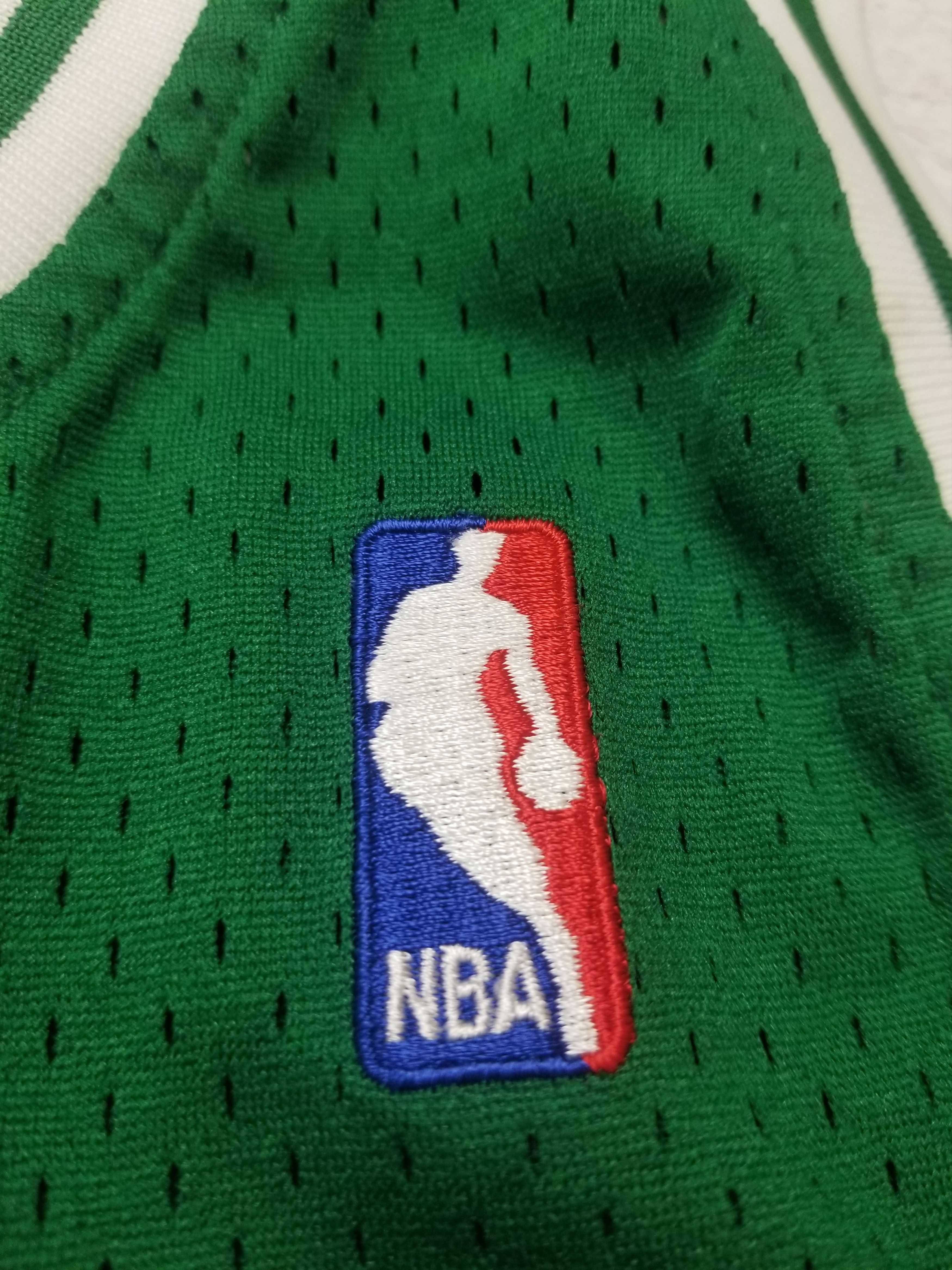 Adidas Larry Bird Boston Celtics Hardwood Classics Swingman Jersey Size US S / EU 44-46 / 1 - 8 Thumbnail