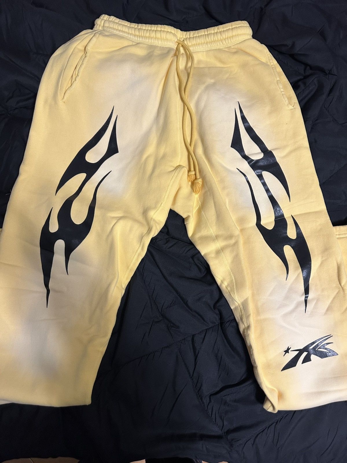 HELLSTAR Hellstar Flare Sports Sweatpants Size US 33 - 1 Thumbnail