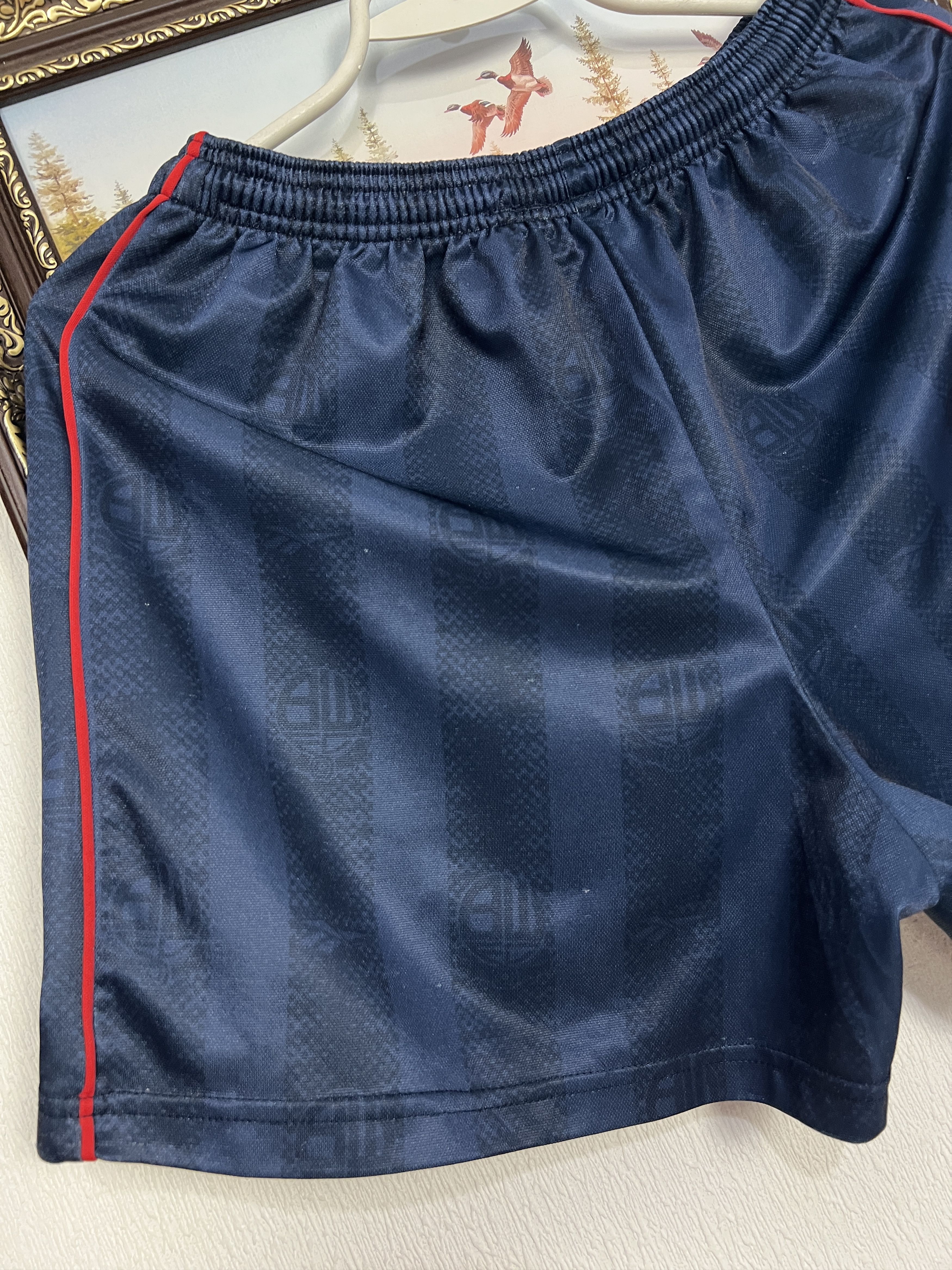 Reebok Vintage Bolton Wanderers Football Shorts Soccer Athletic Size US 30 / EU 46 - 10 Thumbnail