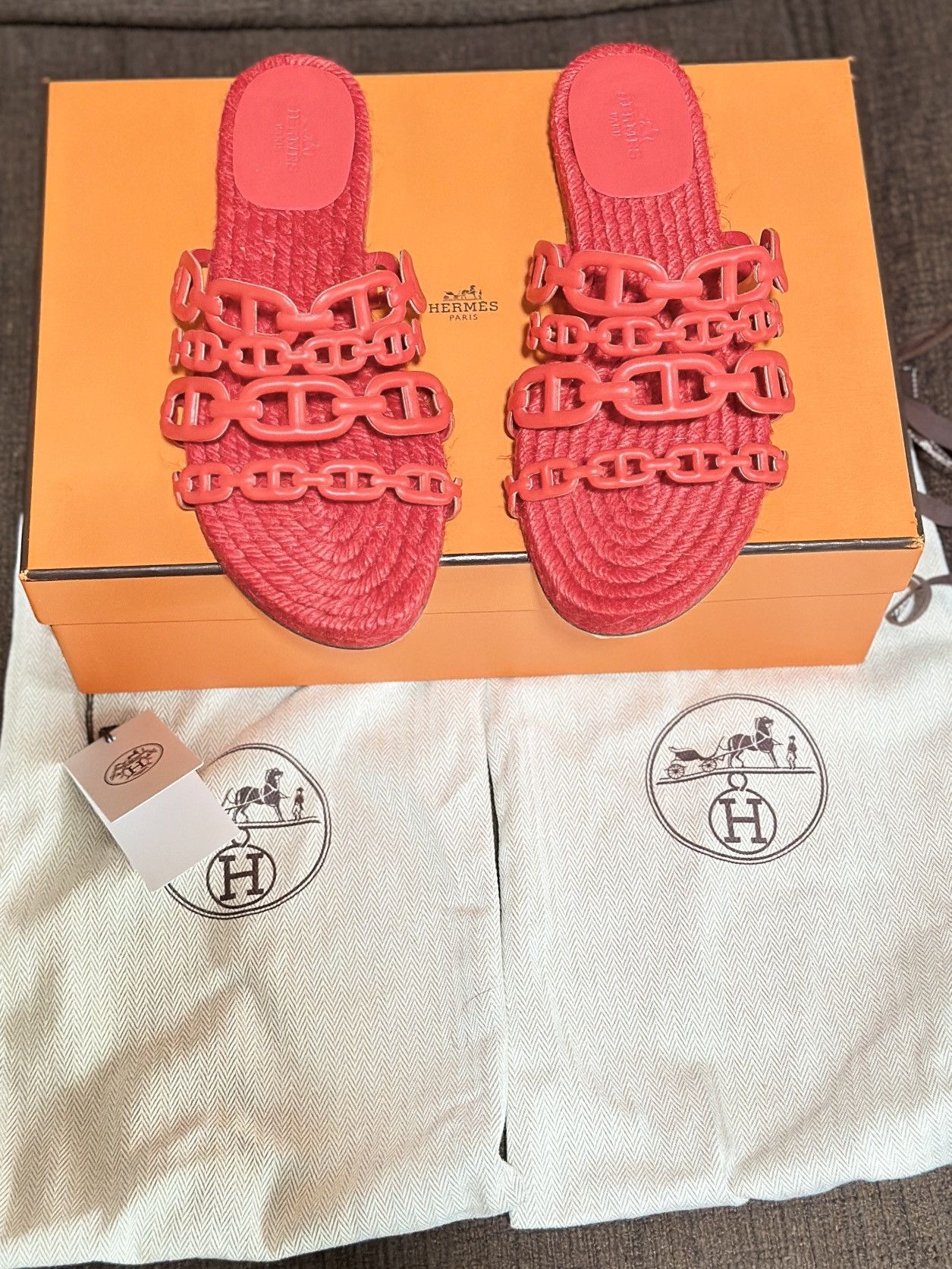 Hermes NWOT HERMES ANCONE Espadrilles Fem ancone Rouge Bali 35 Size US 5 / IT 35 - 2 Thumbnail