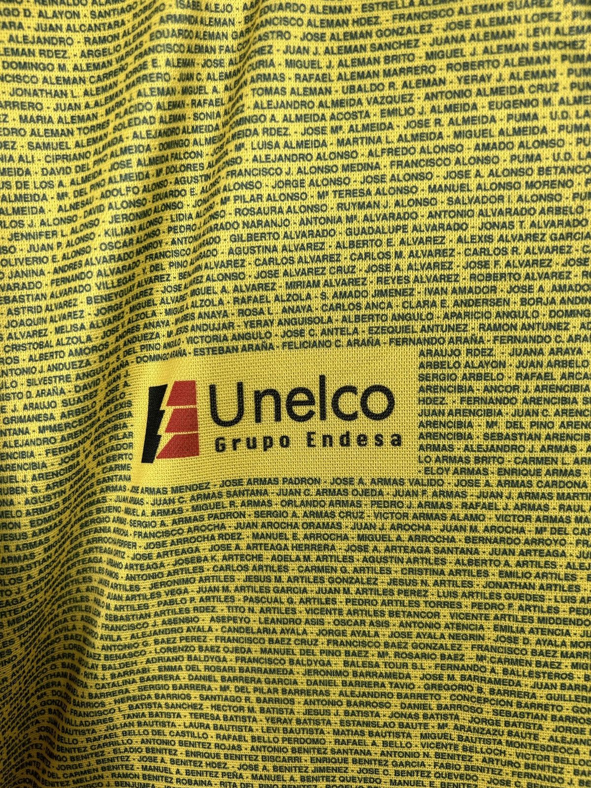 Puma Vintage Puma U.D. Las Palmas 2000/01 Special Kit Jersey Size US L / EU 52-54 / 3 - 4 Thumbnail