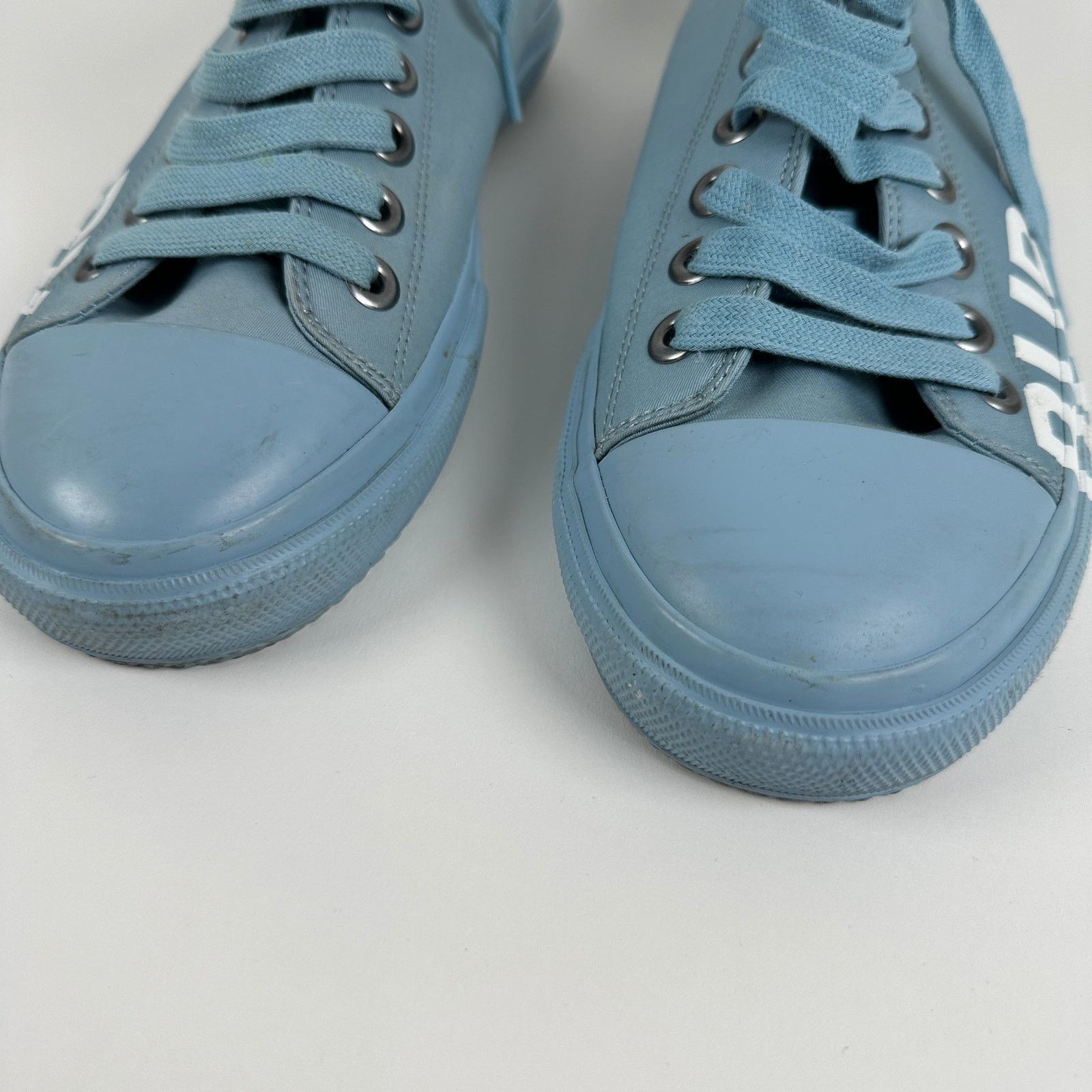 Burberry Burberry Baby Blue Side Logo Low-Top Sneaker Size 8 Size US 8 / EU 41 - 2 Thumbnail