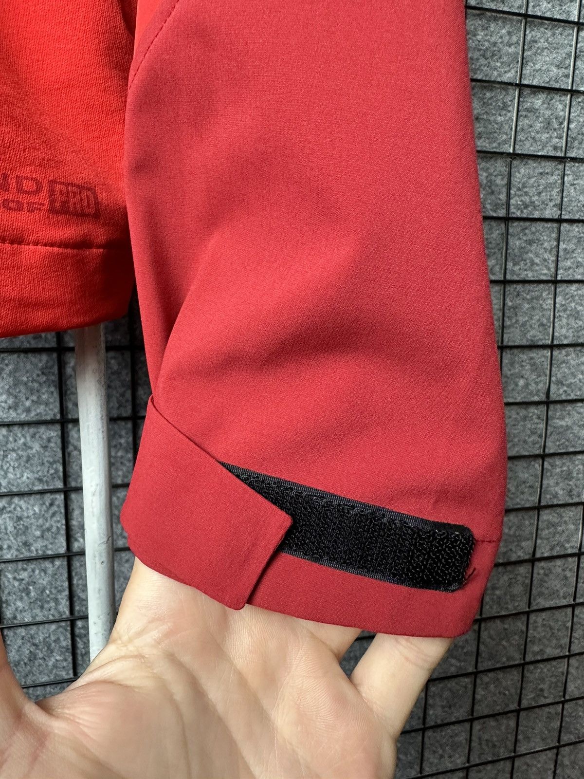 Other Vaude Outdoor Techwear Windproof Light Jacket Size L Size US L / EU 52-54 / 3 - 14 Thumbnail