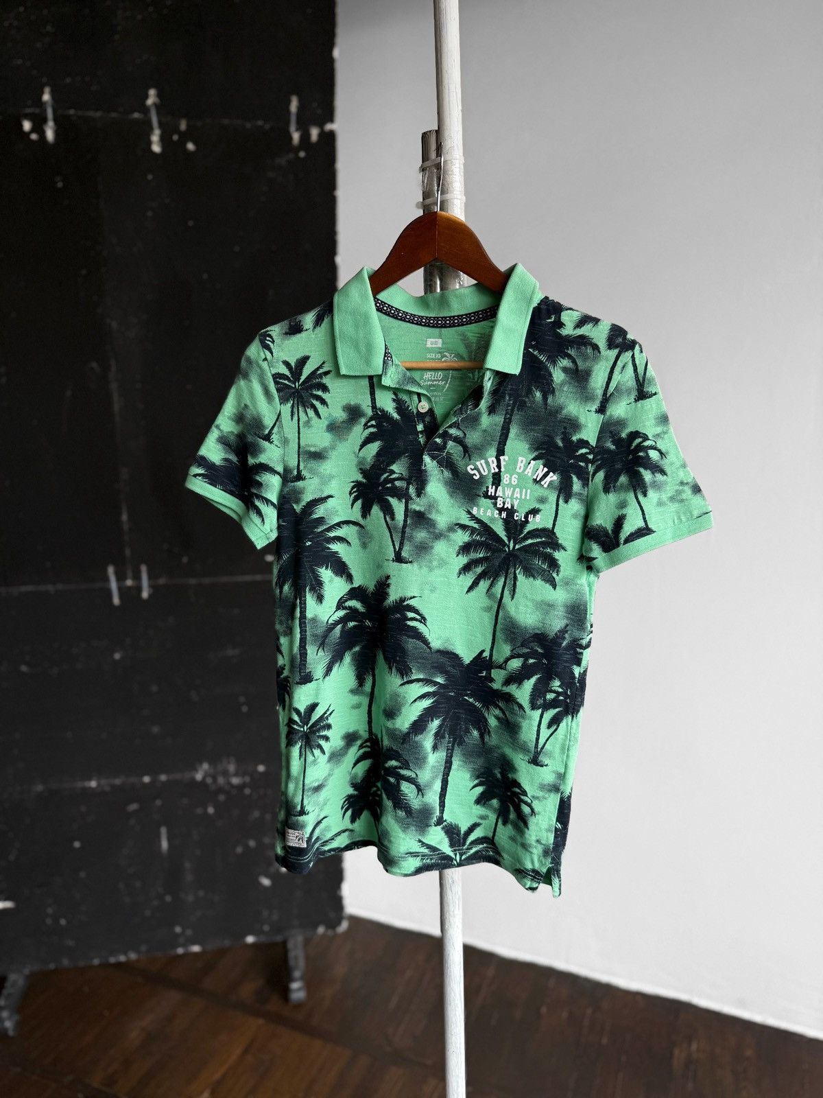 Designer × WE Fashion WE Fashion Men Short Sleeve Floral Tropic Printed Polo Shirt Size US XS / EU 42 / 0 - 1 Thumbnail