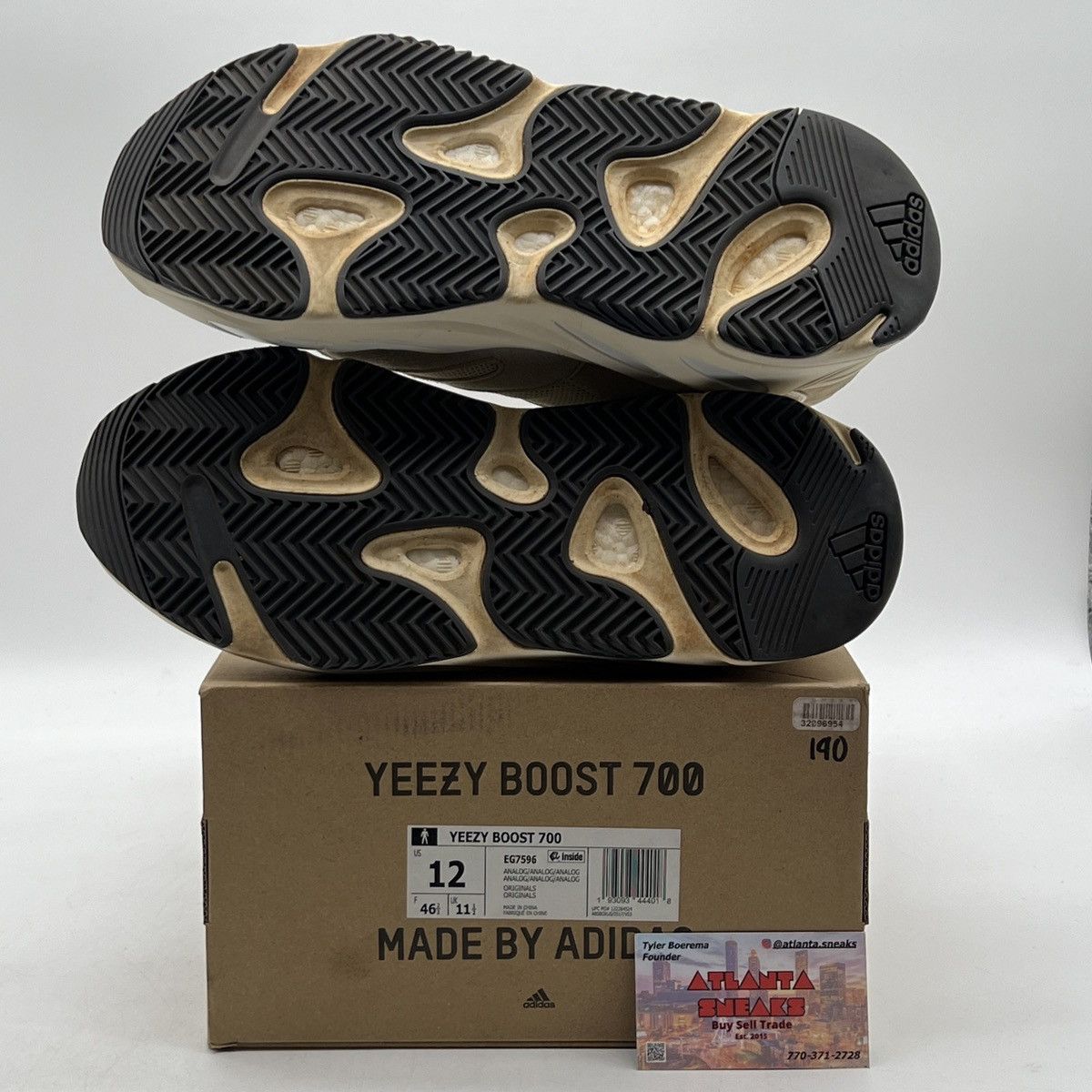 Adidas Yeezy boost 700 analog Size US 12 / EU 45 - 8 Thumbnail