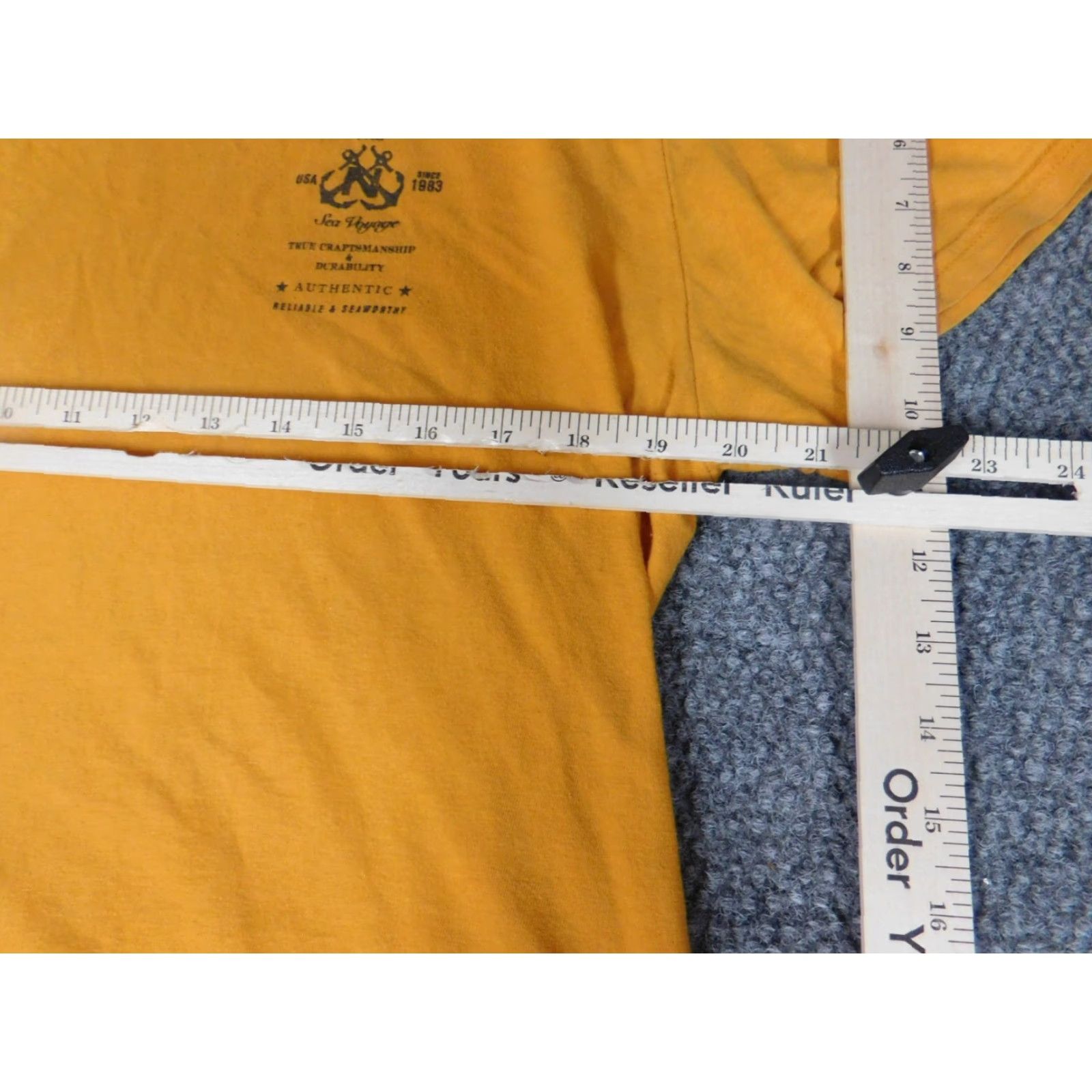 Nautica Nautica Shirt T-Shirt Mens L Yellow Short Sleeve Crew Neck Logo Cotton Blend, Polyester Classic All Seasons, Regular Fit, Navy? Wait, yellow. Size US L / EU 52-54 / 3 - 5 Thumbnail