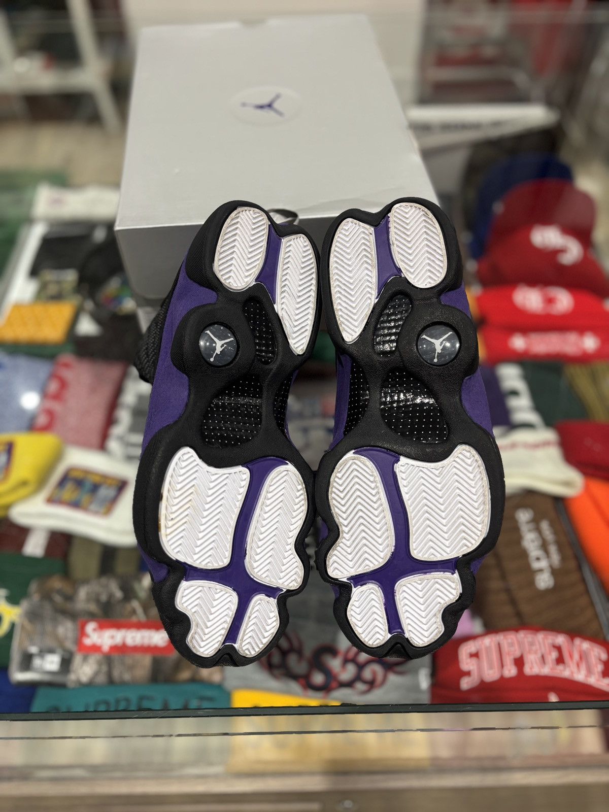 Jordan Brand Jordan 13 Court Purple Size: 10.5 Size US 10.5 / EU 43-44 - 6 Thumbnail