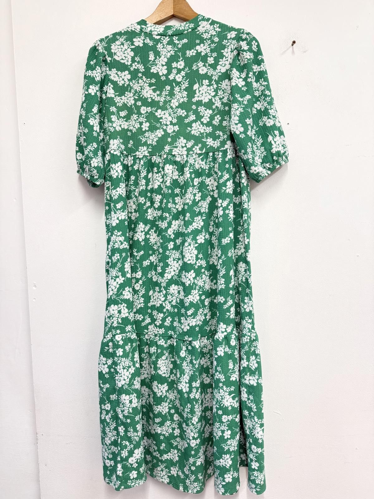 Other New Look Maternity Green Floral Midi Dress UK 8 Size S / US 4 / IT 40 - 1 Thumbnail