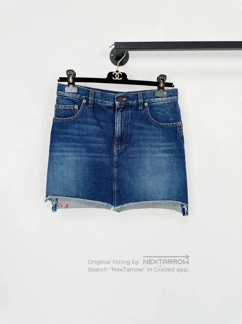 Saint Laurent Paris Saint Laurent Paris Denim Skirt Size 28" / US 6 / IT 42 - 1 Thumbnail