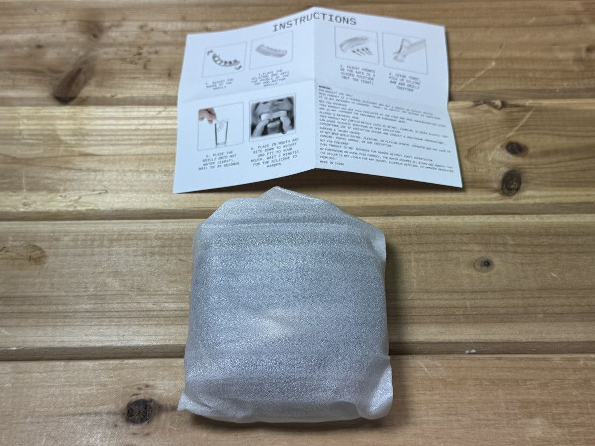 Yeezy Yeezy YZY GR-01 Grillz Brand New SOLD OUT Size ONE SIZE - 4 Thumbnail
