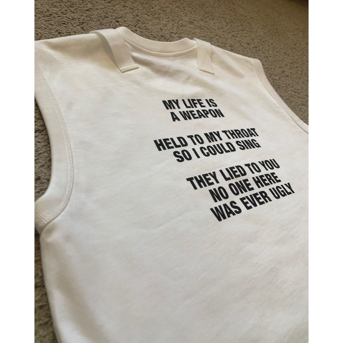 Helmut Lang HELMUT LANG POET TEXT LOGO MUSCLE TANK TOP Size US M / EU 48-50 / 2 - 20 Thumbnail