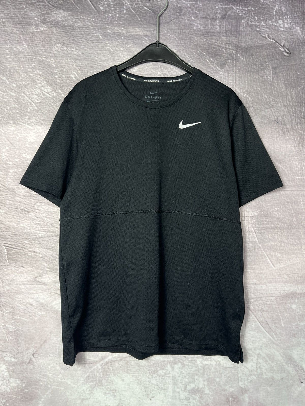 Vintage 🔥1+1=3🔥 Nike Running Mesh T-shirt Size US M / EU 48-50 / 2 - 1 Thumbnail