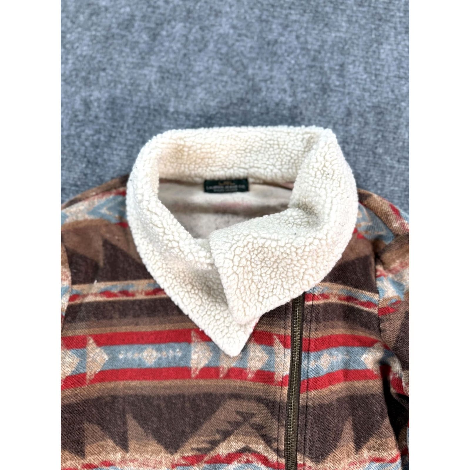 Ralph Lauren VINTAGE Lauren Ralph Lauren Jacket Womens Small Brown Aztec Sherpa Collar Zip Jacket Size 28" / US 6 / IT 42 - 5 Thumbnail