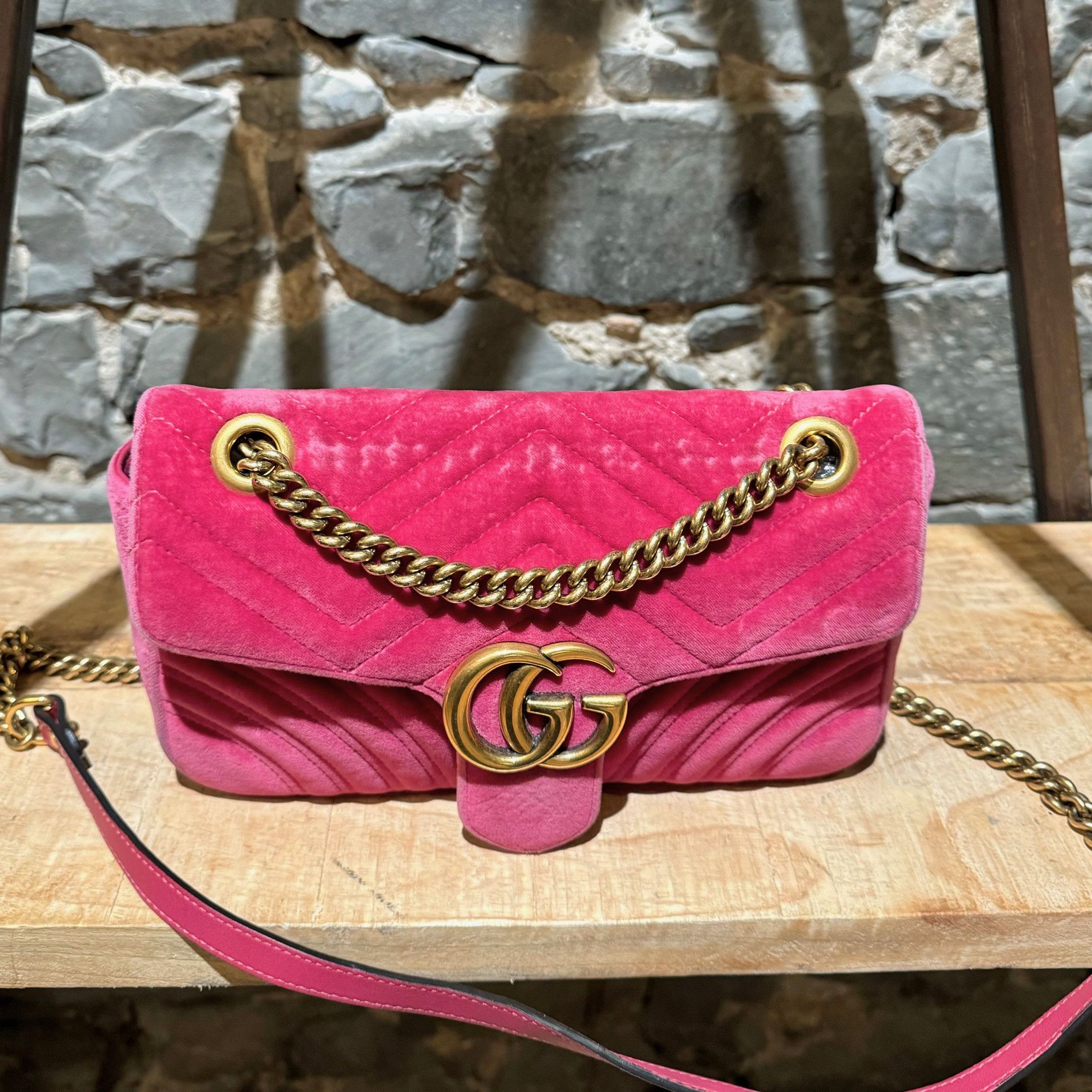 Gucci Gucci Pink Velvet Small Marmont Chain Bag Size ONE SIZE - 3 Thumbnail