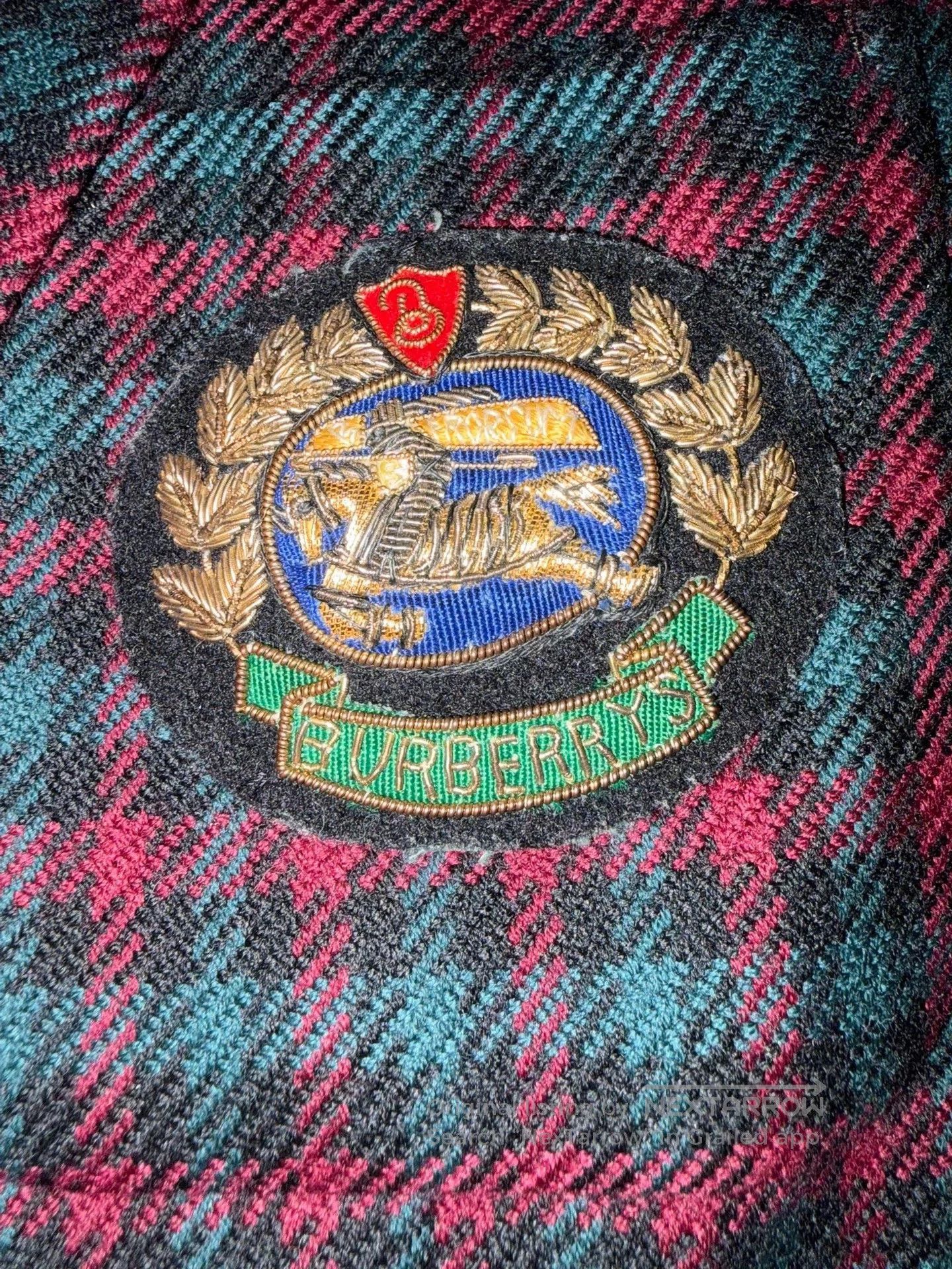 Burberry Burberry Badge Check Wool Blazer. Size M / US 6-8 / IT 42-44 - 2 Thumbnail