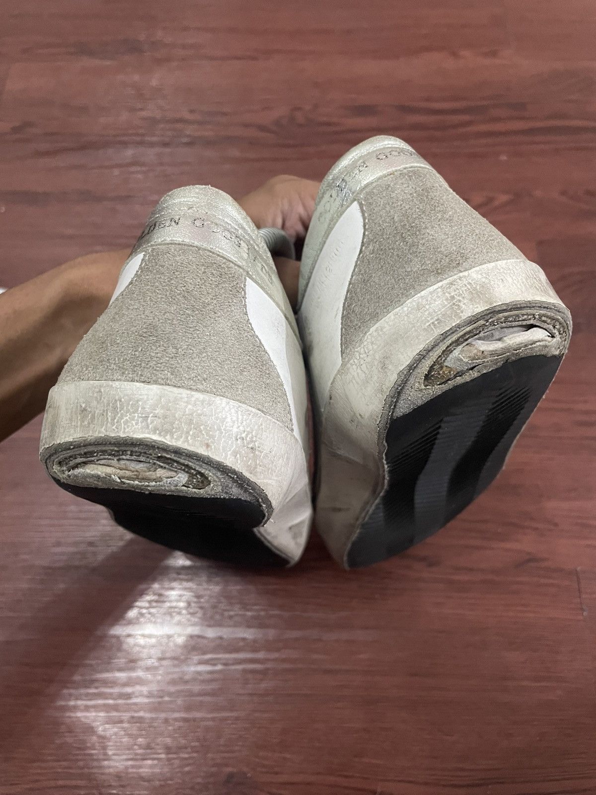 Golden Goose Golden Goose SuperStar Size US 7 / EU 40 - 7 Thumbnail