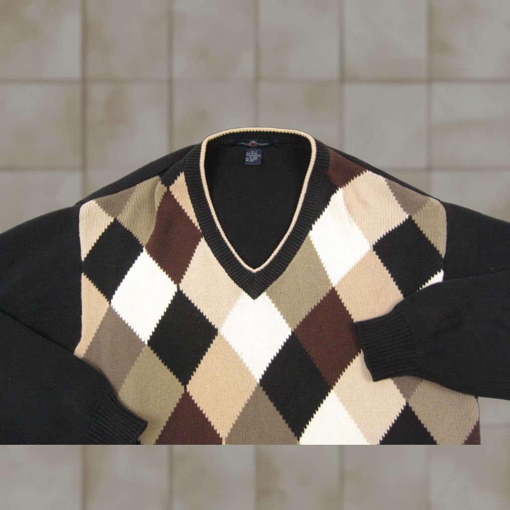 Cotton Traders VINTAGE Cotton Traders Sweater Mens L Brown Diamond Argyle Knit V-Neck 90s Size US L / EU 52-54 / 3 - 1 Thumbnail