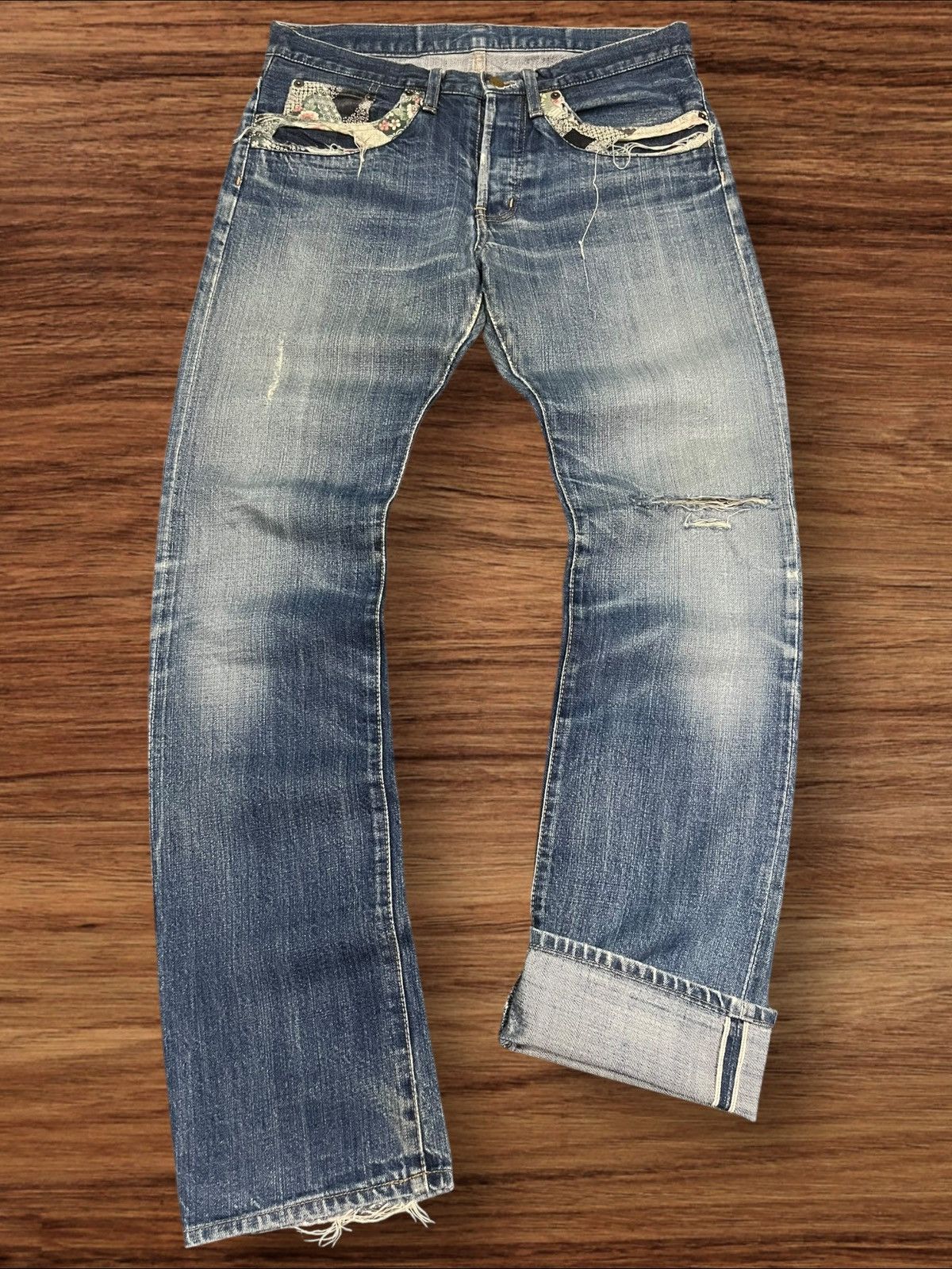 Japanese Brand × Le Grande Bleu (L.G.B.) × Takeo Kikuchi Vintage Takeo Kikuchi Japan Sakura Sukajan Selvedge Jeans Size US 33 - 2 Thumbnail