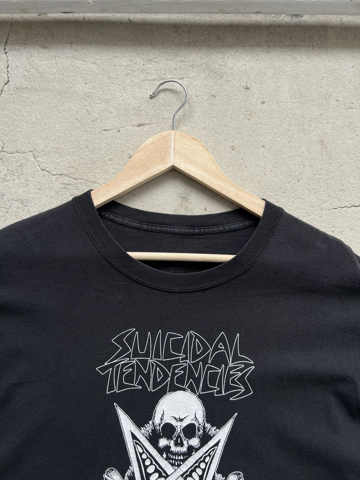 Band Tees Vintage 00s SUICIDAL TENDENCIES tees Size US XL / EU 56 / 4 - 10 Thumbnail