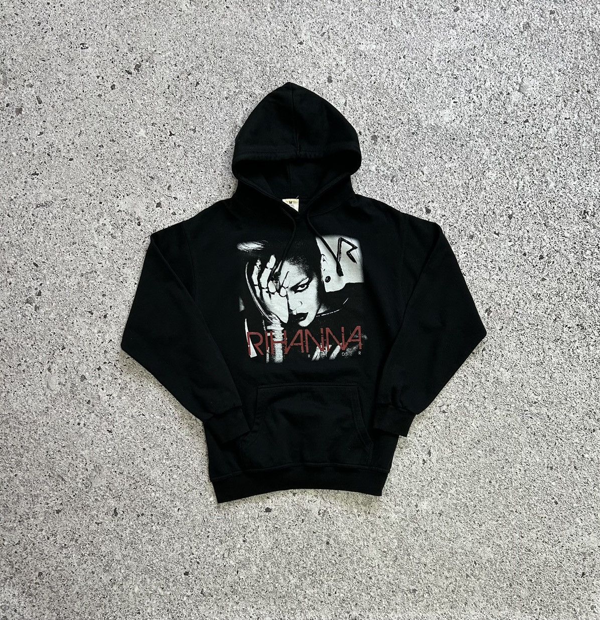 Rihanna × Vintage Vintage 2010 Rihanna World Tour 2010 Hoodie Y2K Hype Size US M / EU 48-50 / 2 - 3 Thumbnail