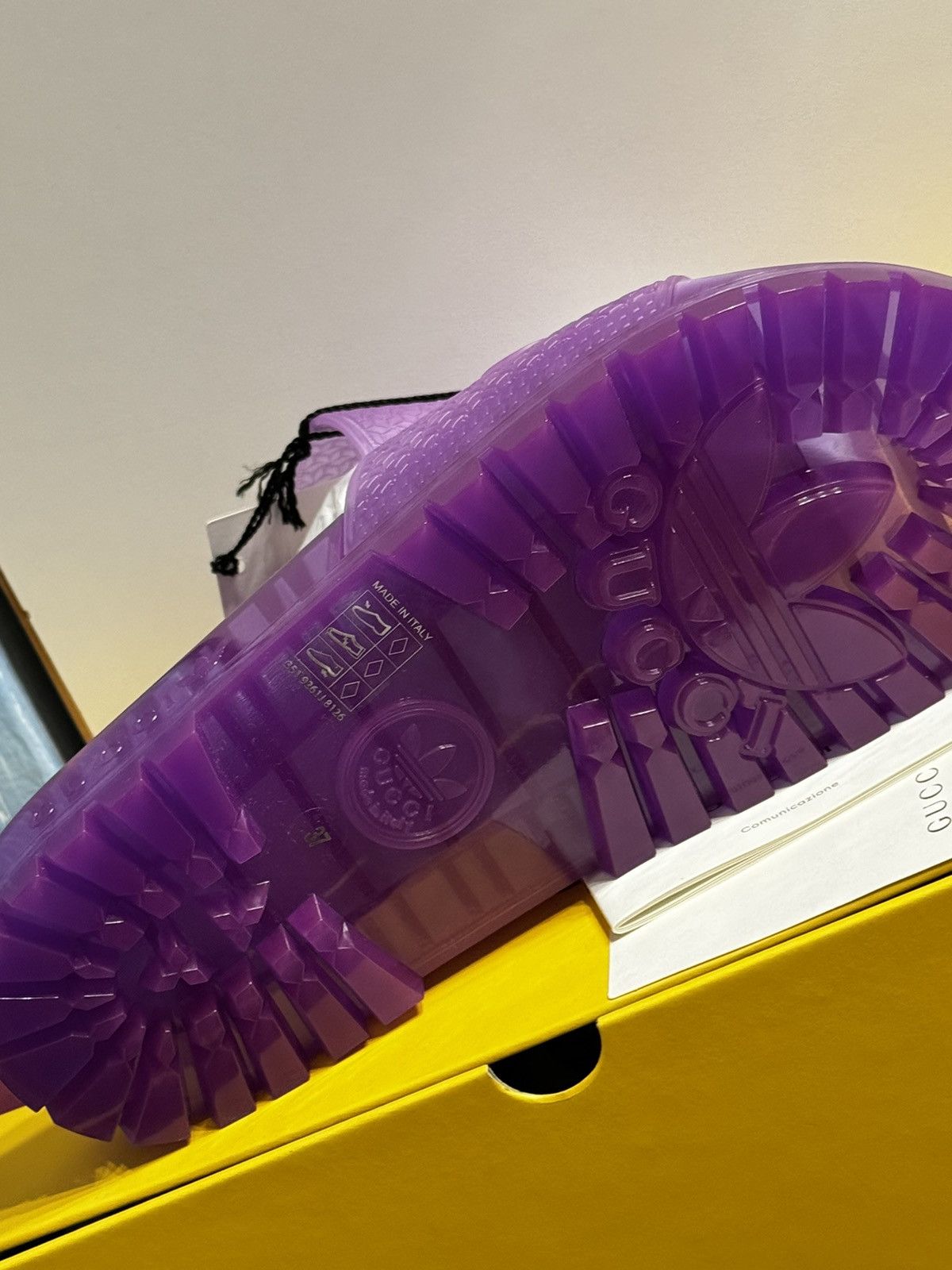 Gucci GUCCI X ADIDAS Rubber Printed Slides w/ Tags Size US 7 / IT 37 - 3 Thumbnail