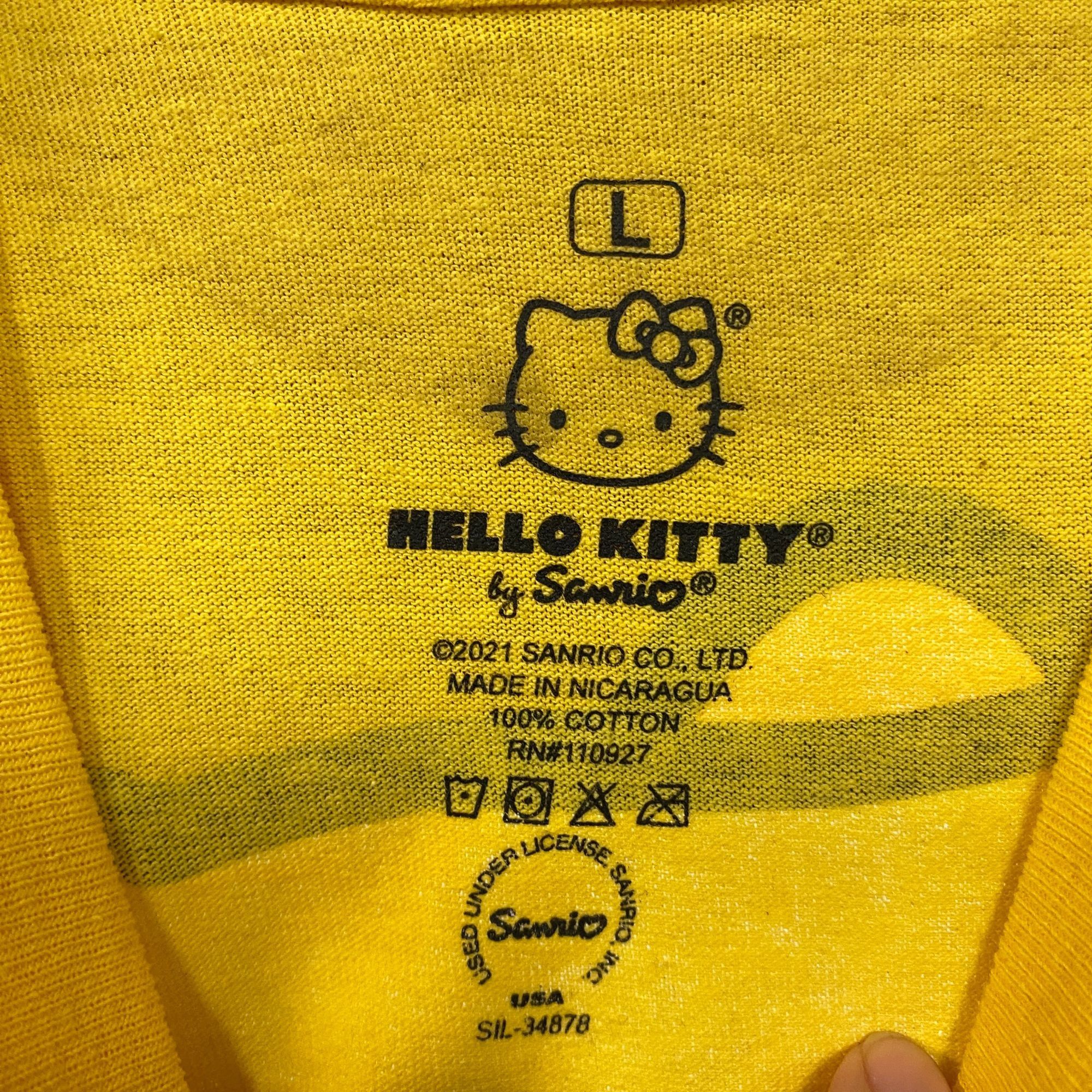 Other Hello Kitty Big Face Double Sided Tshirt size Large Size US L / EU 52-54 / 3 - 5 Thumbnail