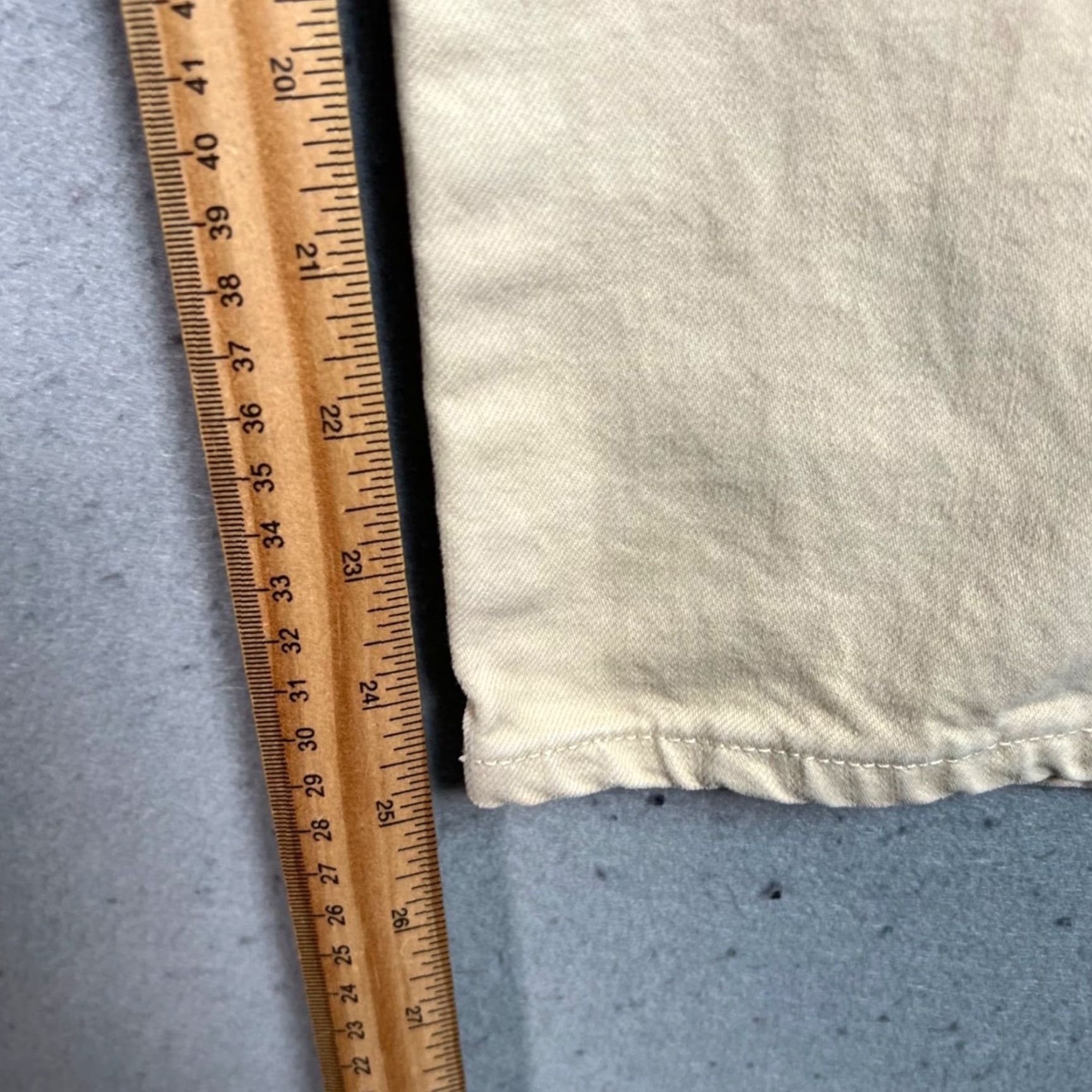 Uniqlo Jw Anderson x Uniqlo Womens Jeans Beige High-Waisted Straight-Leg 28 Denim Cotton 5-Pocket Regular Inseam 26 Vintage No Mens Womens Size 28" / US 6 / IT 42 - 7 Thumbnail