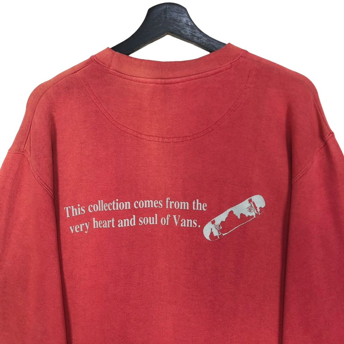 Vans Vintage 90s Vans Skateboard Brand Sweatshirt Sun Faded Size US M / EU 48-50 / 2 - 13 Thumbnail