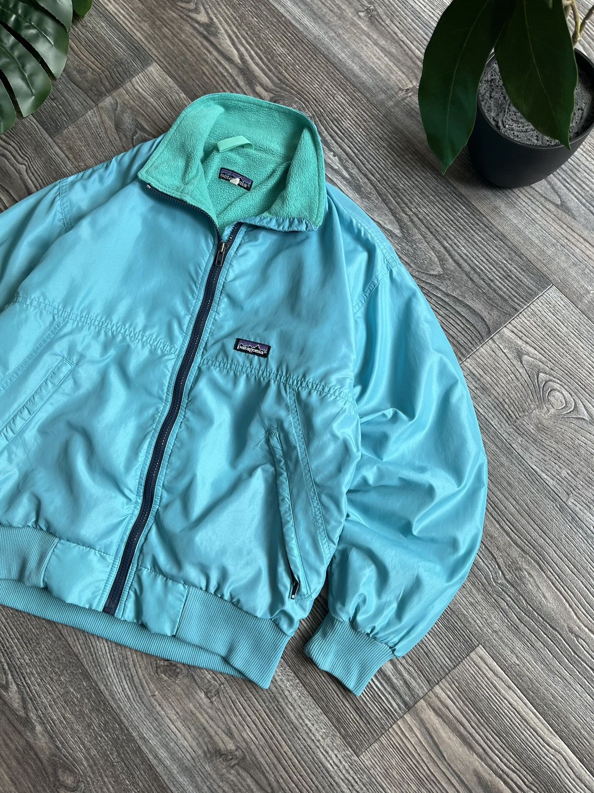 Vintge Patagonia Nylon Bomber Jacket good