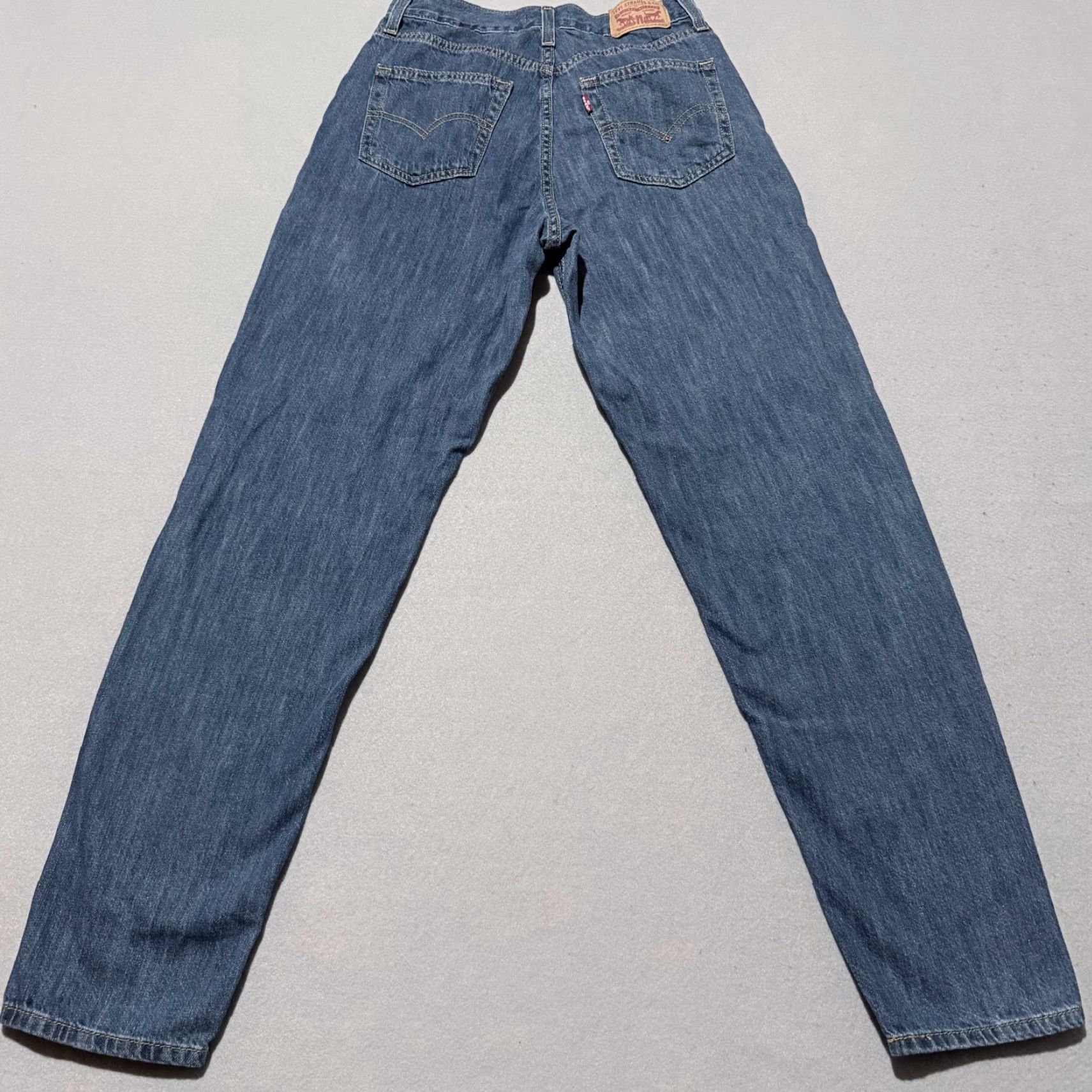 Levi's Levi's Jeans Women Blue 80s Mom High Rise Slim Fit 27 5-Pocket Denim Denim Blue 27 Mens? Size 27" / US 4 / IT 40 - 2 Thumbnail