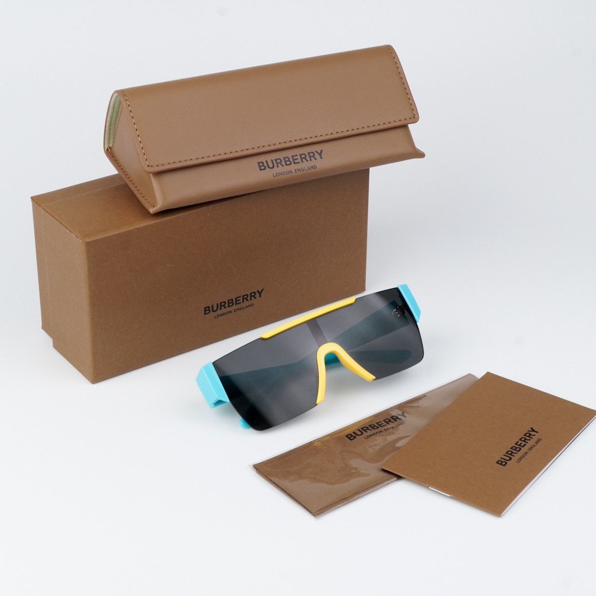 Burberry NEW Burberry JB4387 405087 KIDS Shield Unisex Sunglasses Size ONE SIZE - 9 Thumbnail