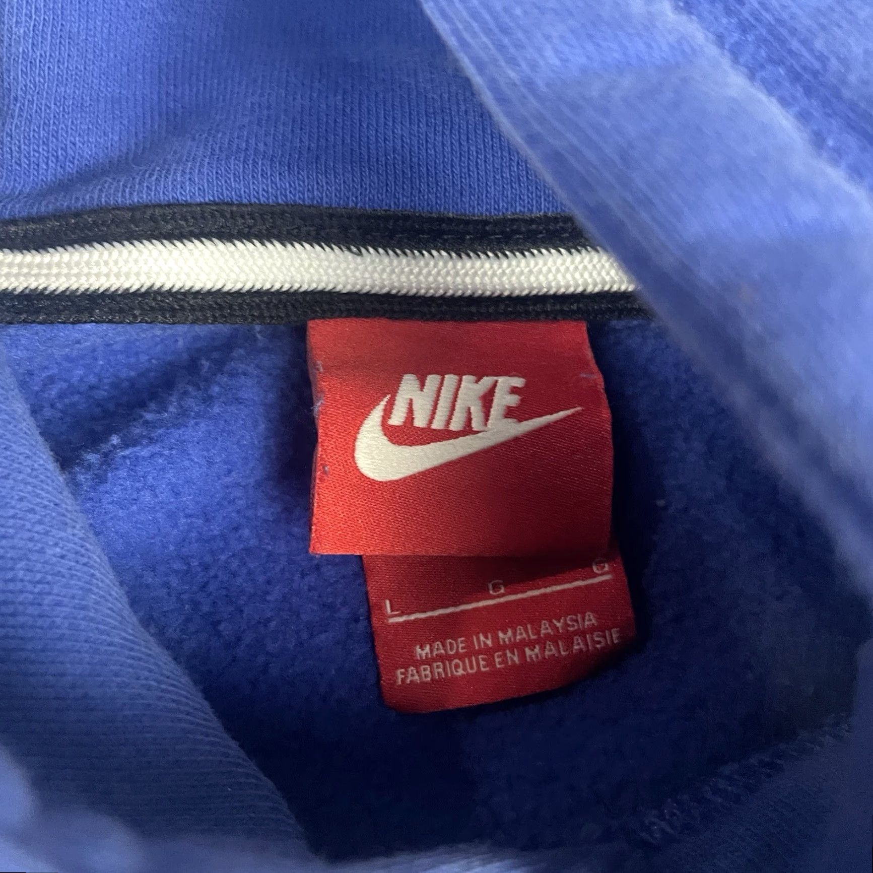 Nike VINTAGE Nike Sweatshirt Mens L Blue Swoosh Embroidered Rare Yellow Essential Neon L Hoodie Pullover Crew Neck Graphic Print Sports USA 90s Womens/Mens Size US L / EU 52-54 / 3 - 6 Thumbnail