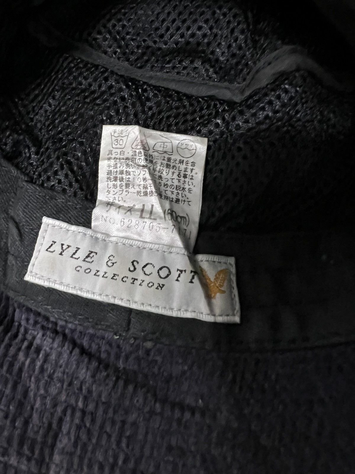 Lyle & Scott × Vintage THRASHED FADED BUCKET HAT Size ONE SIZE - 8 Thumbnail