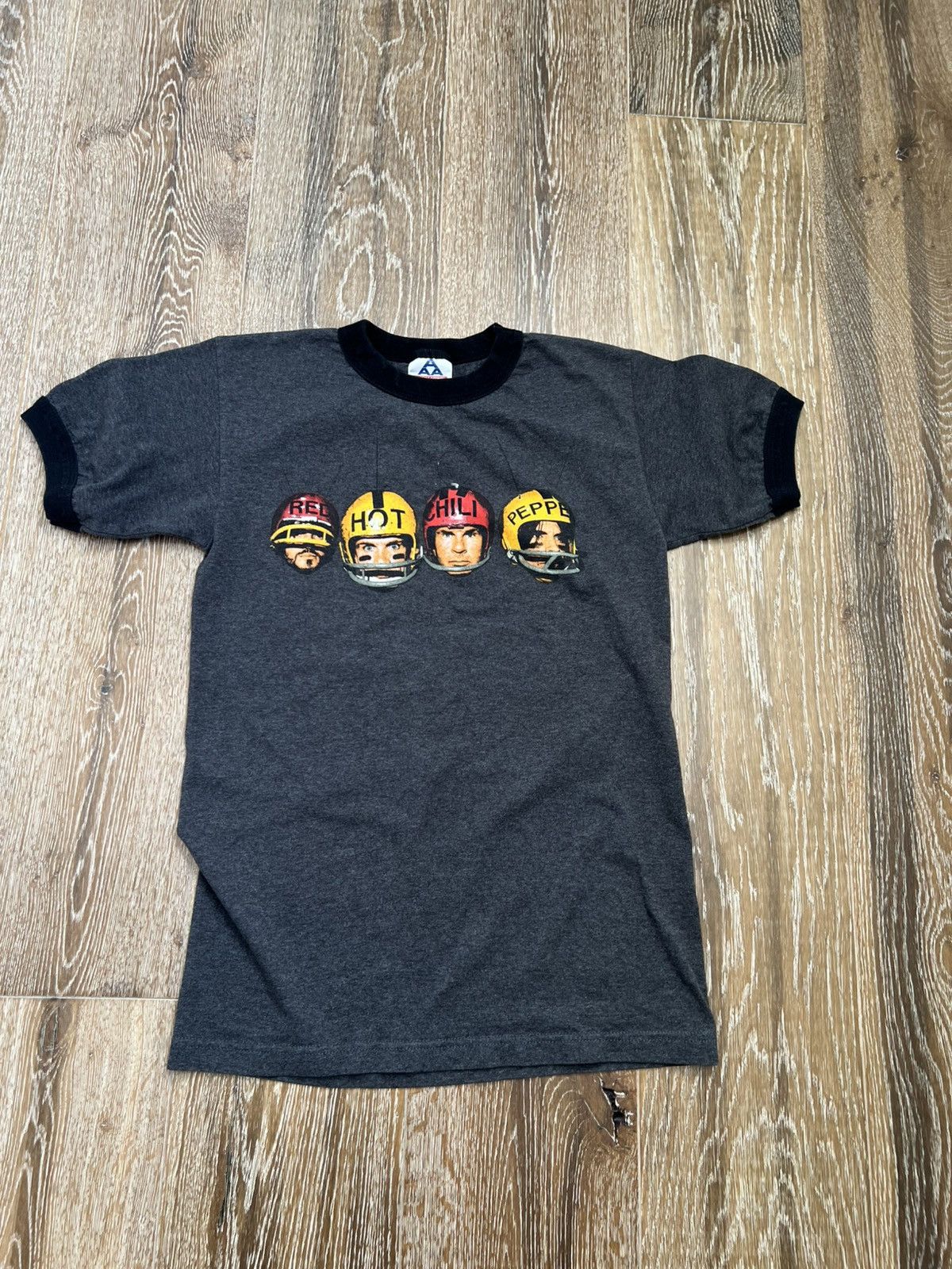 Vintage Red hot chilli peppers stadium arcadium ringer band tee Size US S / EU 44-46 / 1 - 1 Thumbnail
