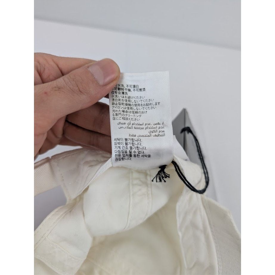 Balenciaga o1rshd1 Size: M / Cotton Drill Piercing Cap/Hat White/Black Size ONE SIZE - 14 Thumbnail