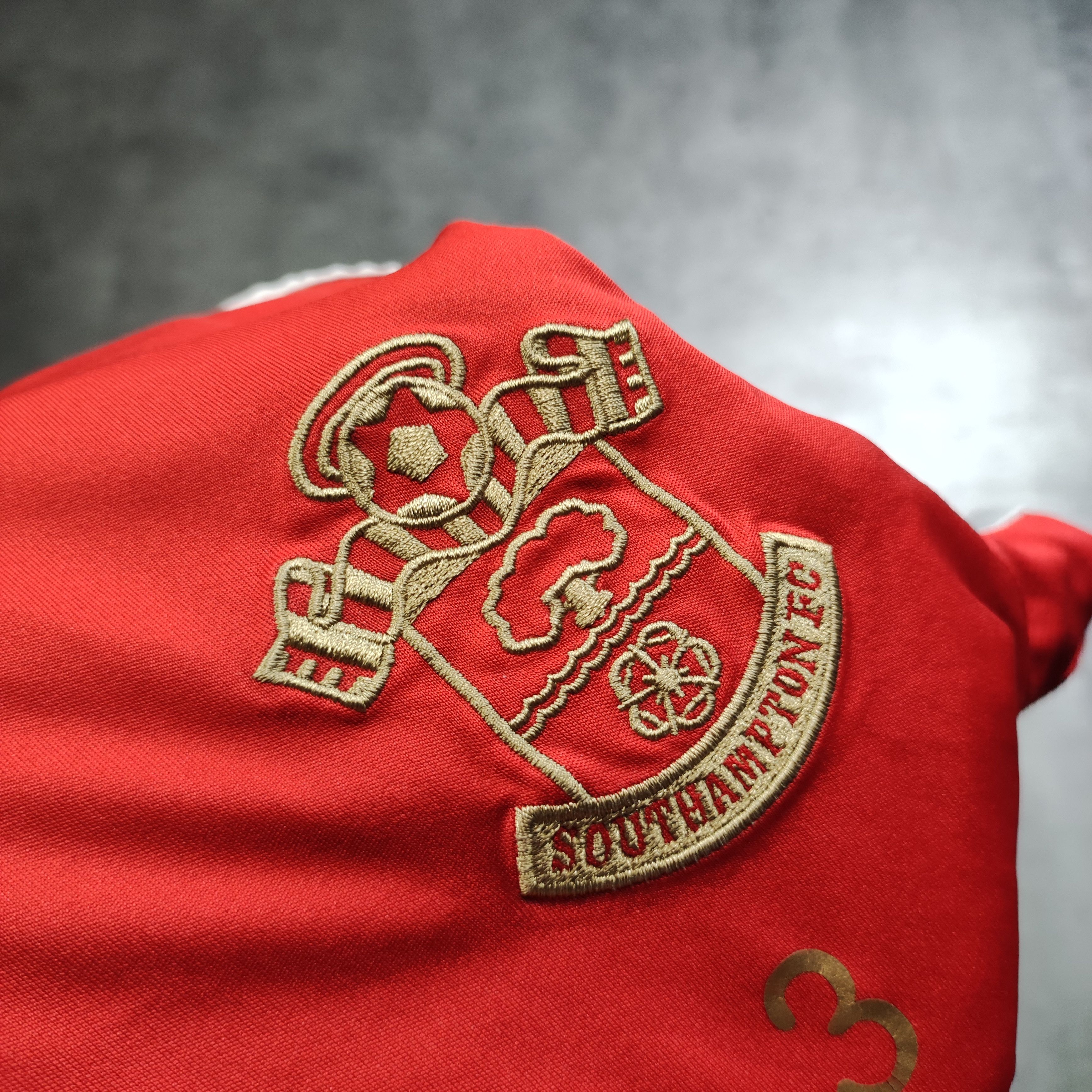 Adidas RARE Southampton FC 2013/14 Home Football Adidas Jersey Size US L / EU 52-54 / 3 - 7 Thumbnail