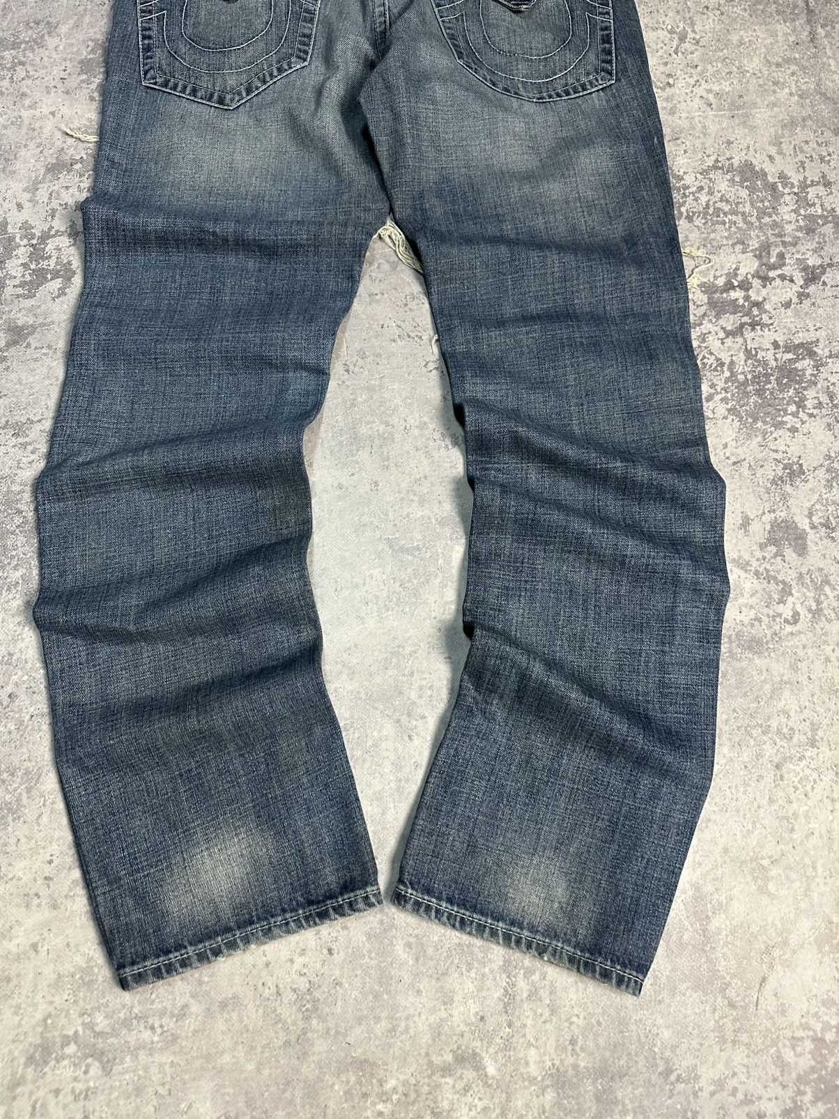 True Religion Flare Jeans True Religion Joey Distress Faded Bootcut Y2k Size US 34 / EU 50 - 3 Thumbnail