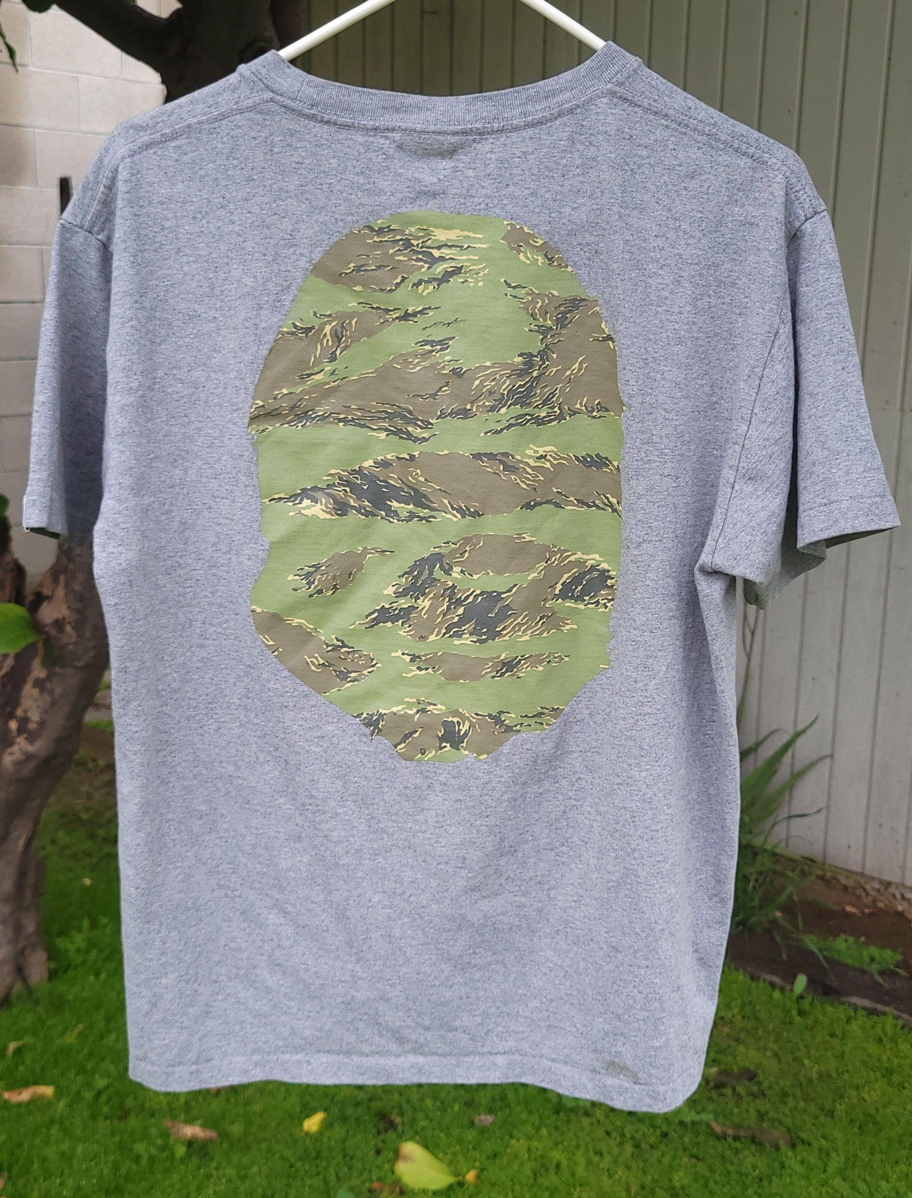 Bape Tiger Camo Big Ape Head Tee Size US M / EU 48-50 / 2 - 2 Thumbnail