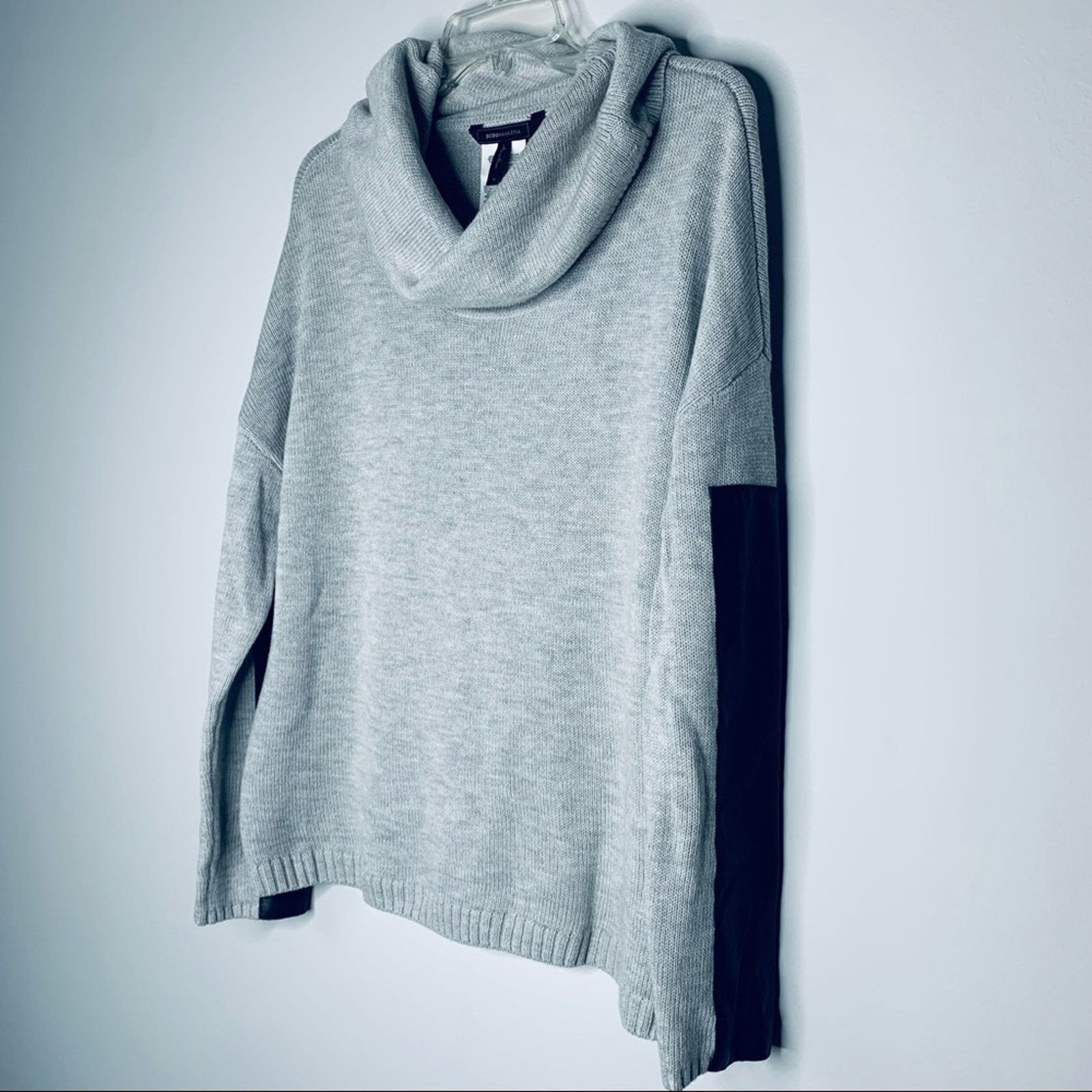 Bcbgmaxazria BcbgMaxazria Cowl Neck Wool Sweater size M Size M / US 6-8 / IT 42-44 - 6 Thumbnail