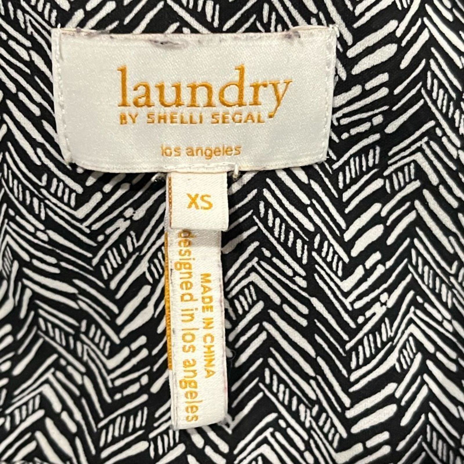 Laundry by Shelli Segal Laundry by Shelli Segal Blouse Long Sleeve V-Neck Printed XS Size XS / US 0-2 / IT 36-38 - 3 Thumbnail
