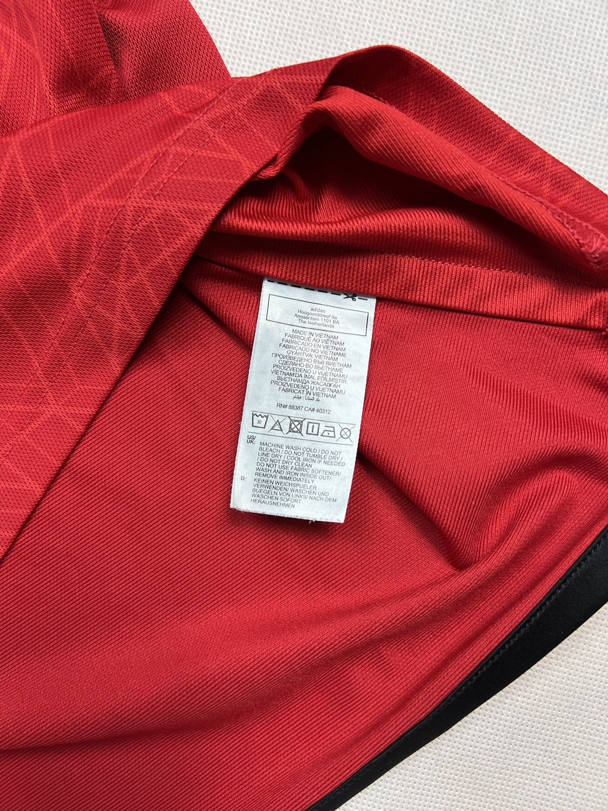Adidas Adidas Manchester United 2023/2024 Soccer Jersey Size US L / EU 52-54 / 3 - 5 Thumbnail