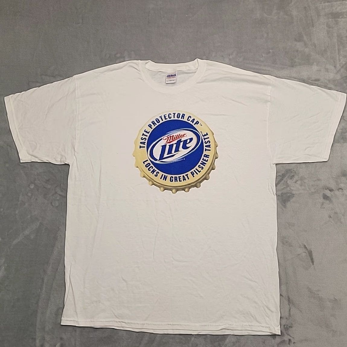Gildan Miller Lite Beer Shirt Mens XL White Crewneck Tee 100% Cotton Shirt Shirts Mens XL White Beer Shirt 100% Cotton Crew Neck Tee Size US XL / EU 56 / 4 - 2 Thumbnail